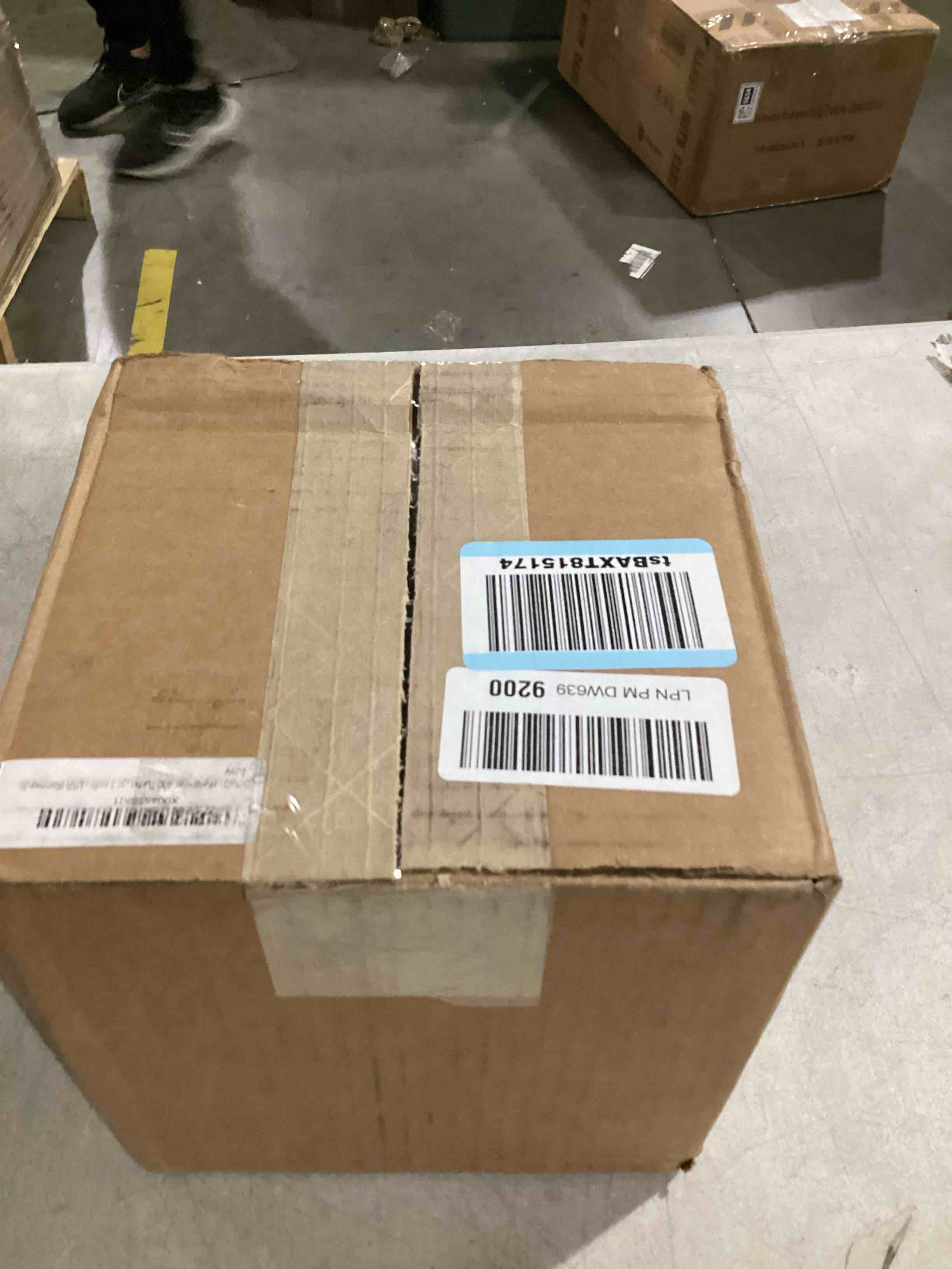 https://s3.amazonaws.com/lotting-images-prod/bidfta/TEA1578132_1745499874776.jpeg