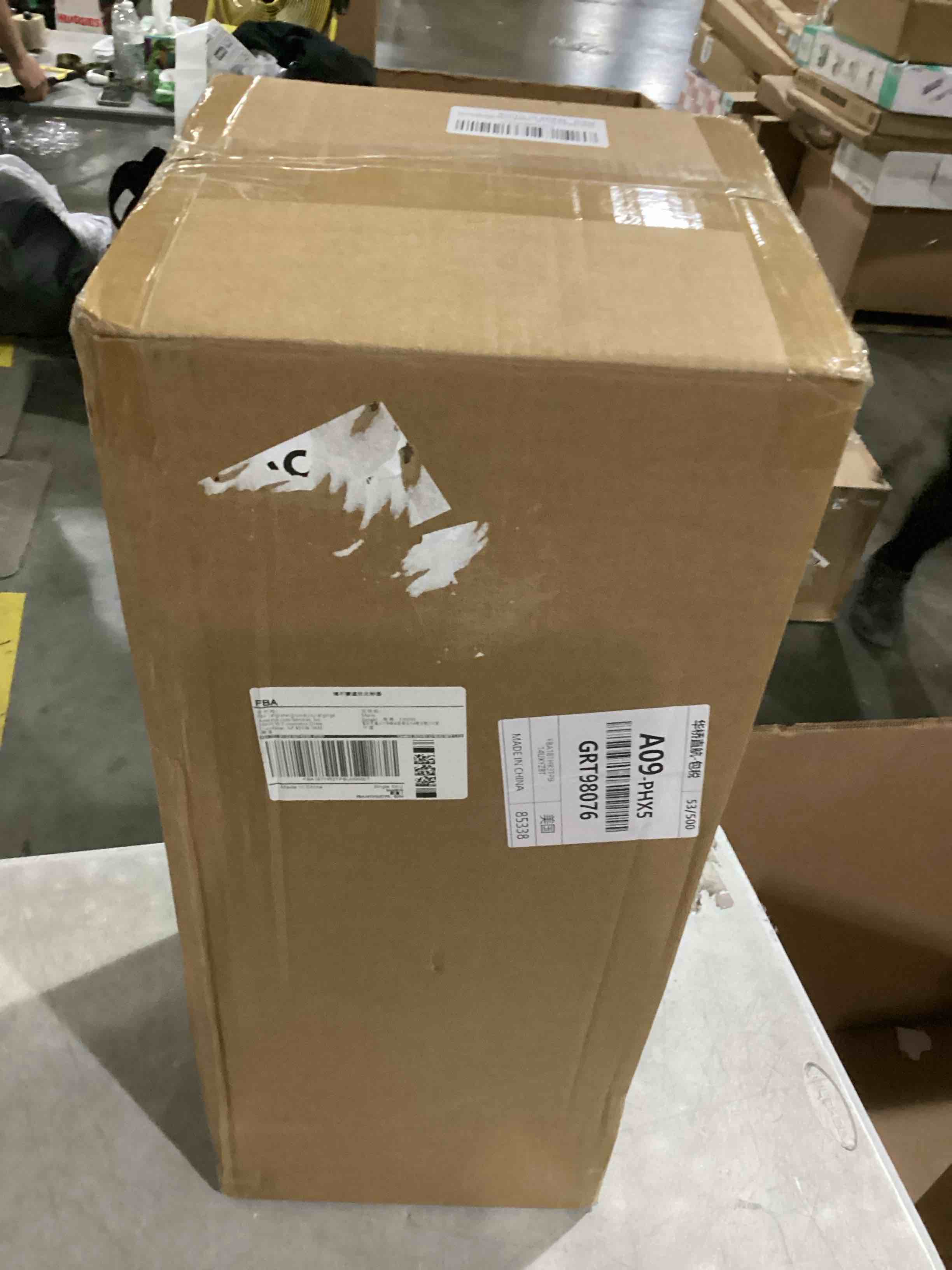 https://s3.amazonaws.com/lotting-images-prod/bidfta/TEA1578313_1745851476201.jpeg