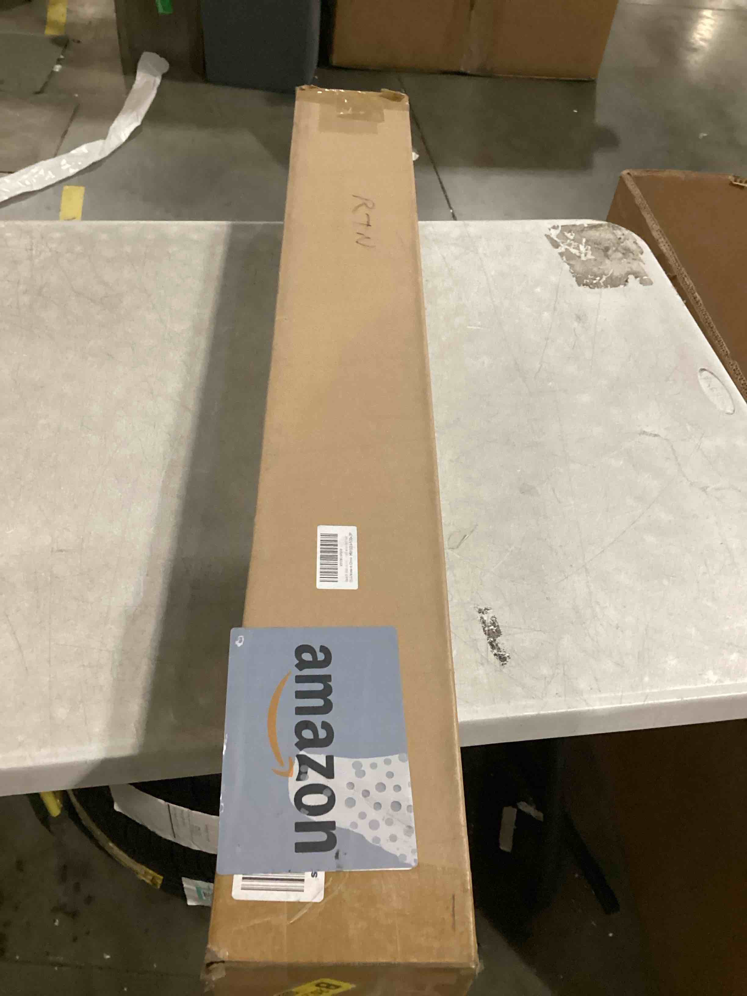https://s3.amazonaws.com/lotting-images-prod/bidfta/TEA1578579_1746109179854.jpeg