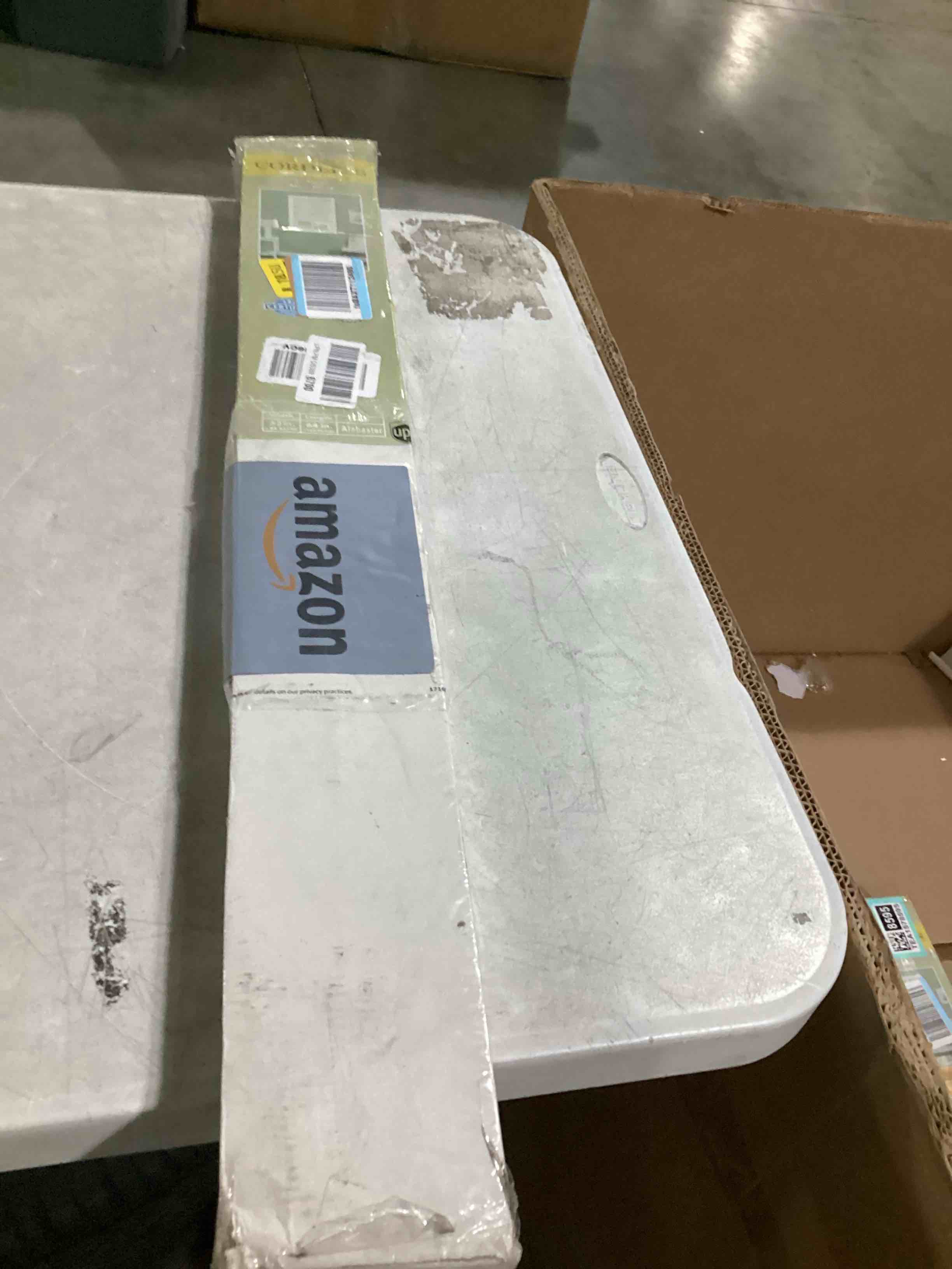 https://s3.amazonaws.com/lotting-images-prod/bidfta/TEA1578596_1746111099409.jpeg