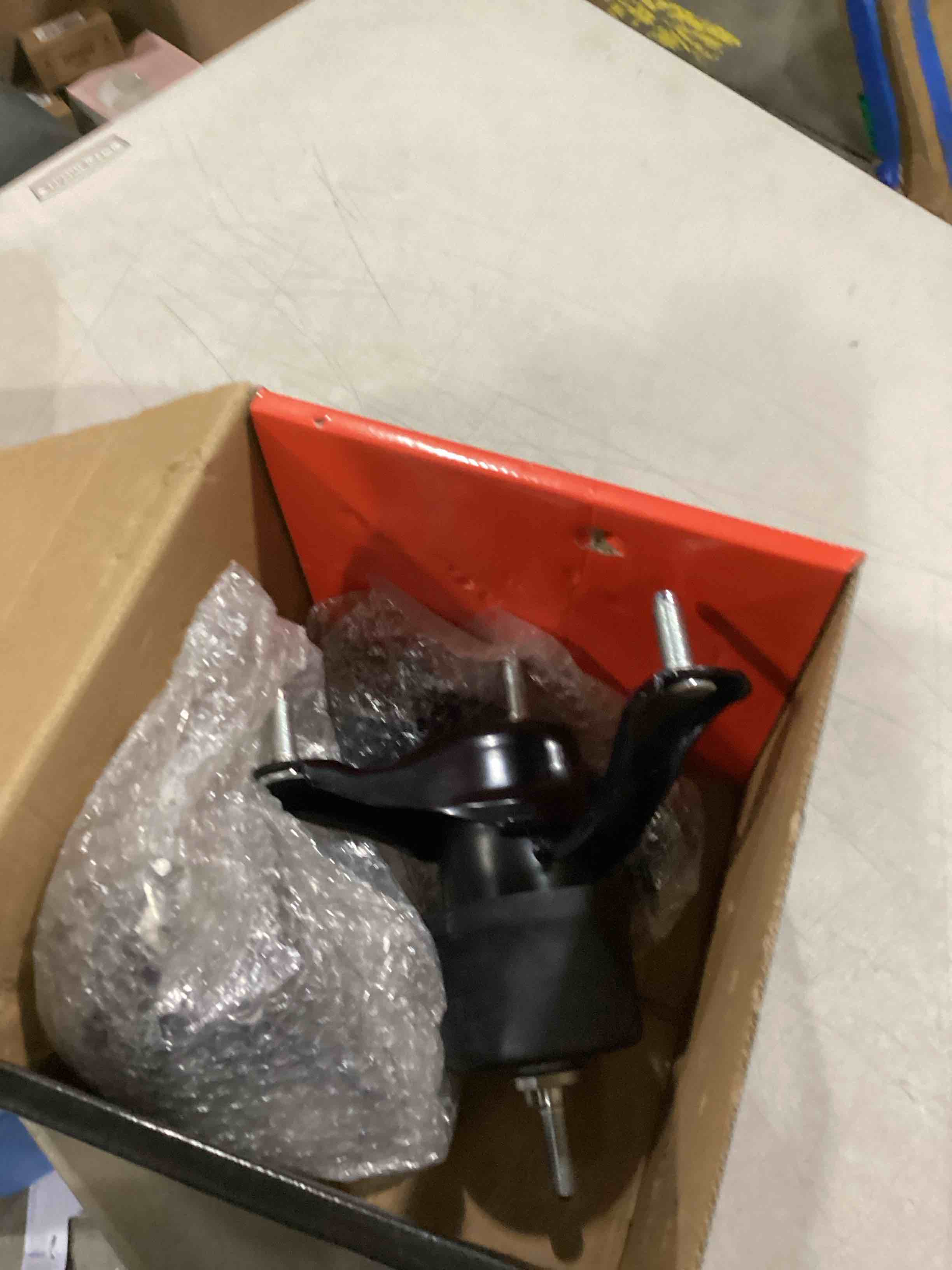 https://s3.amazonaws.com/lotting-images-prod/bidfta/TEA1579623_1743517597656.jpeg