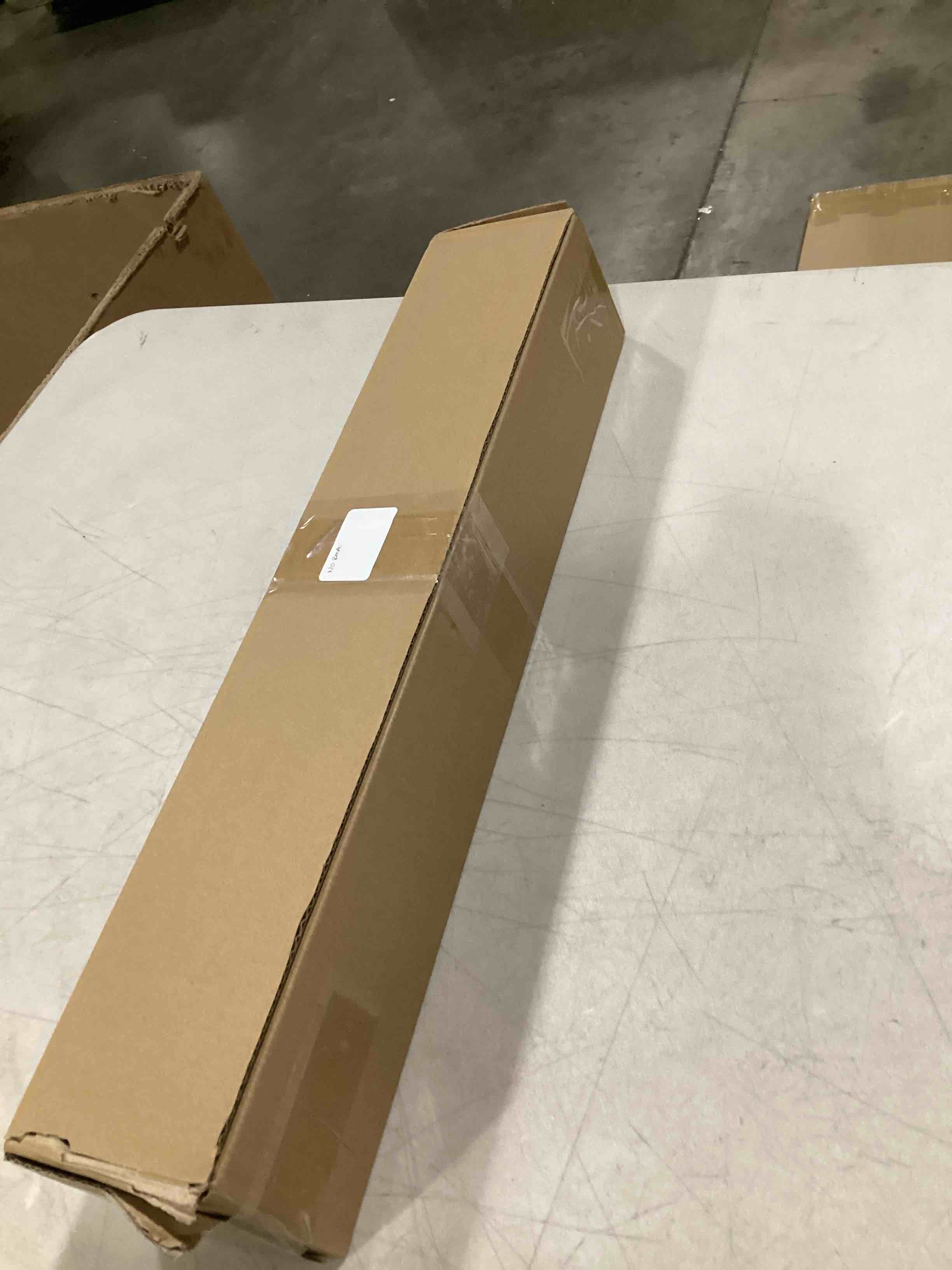 https://s3.amazonaws.com/lotting-images-prod/bidfta/TEA1580192_1743777925721.jpeg