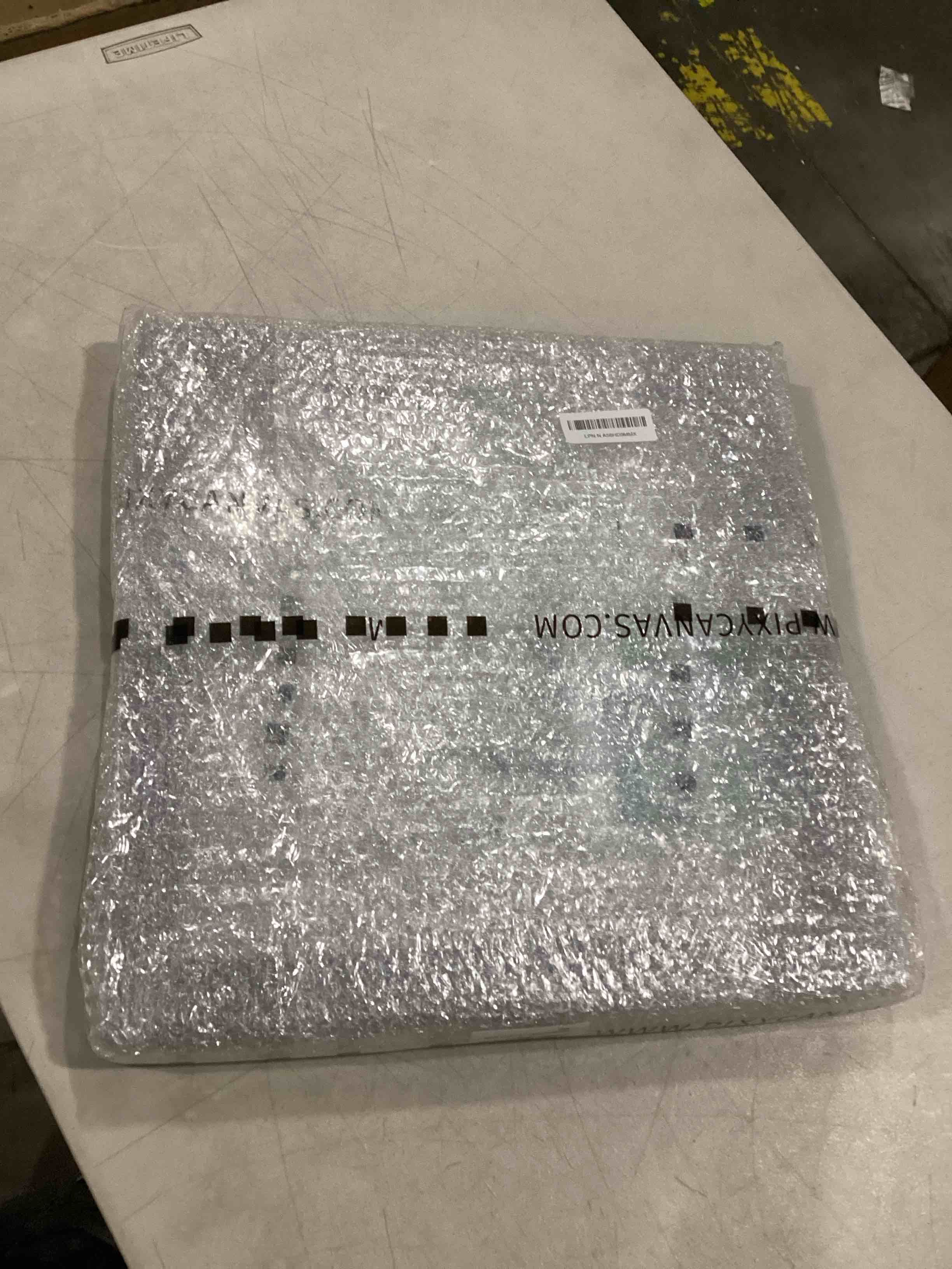 https://s3.amazonaws.com/lotting-images-prod/bidfta/TEA1581097_1744980521355.jpeg