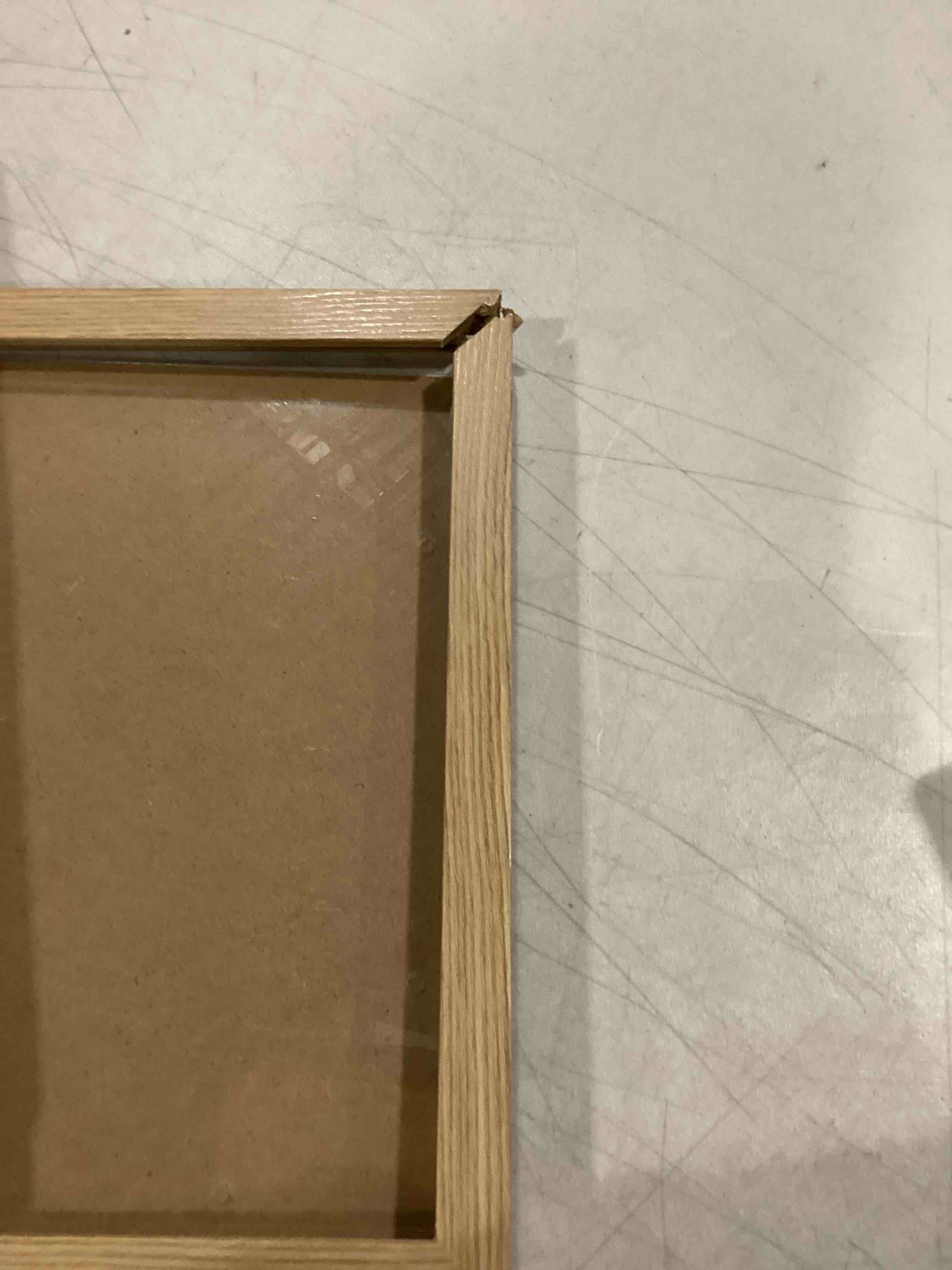https://s3.amazonaws.com/lotting-images-prod/bidfta/TEA1581304_1745263032654.jpeg
