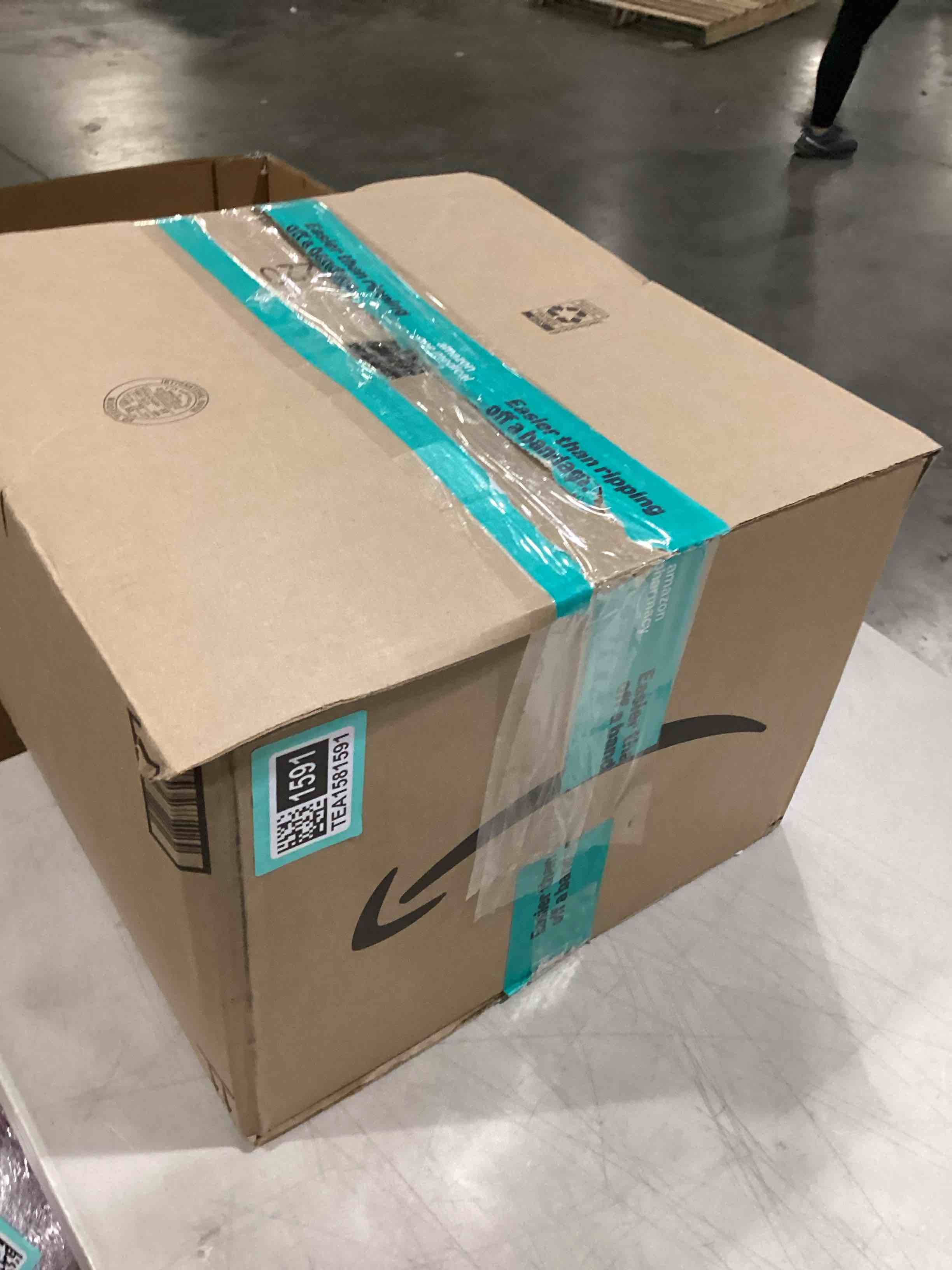 https://s3.amazonaws.com/lotting-images-prod/bidfta/TEA1581591_1745593688916.jpeg