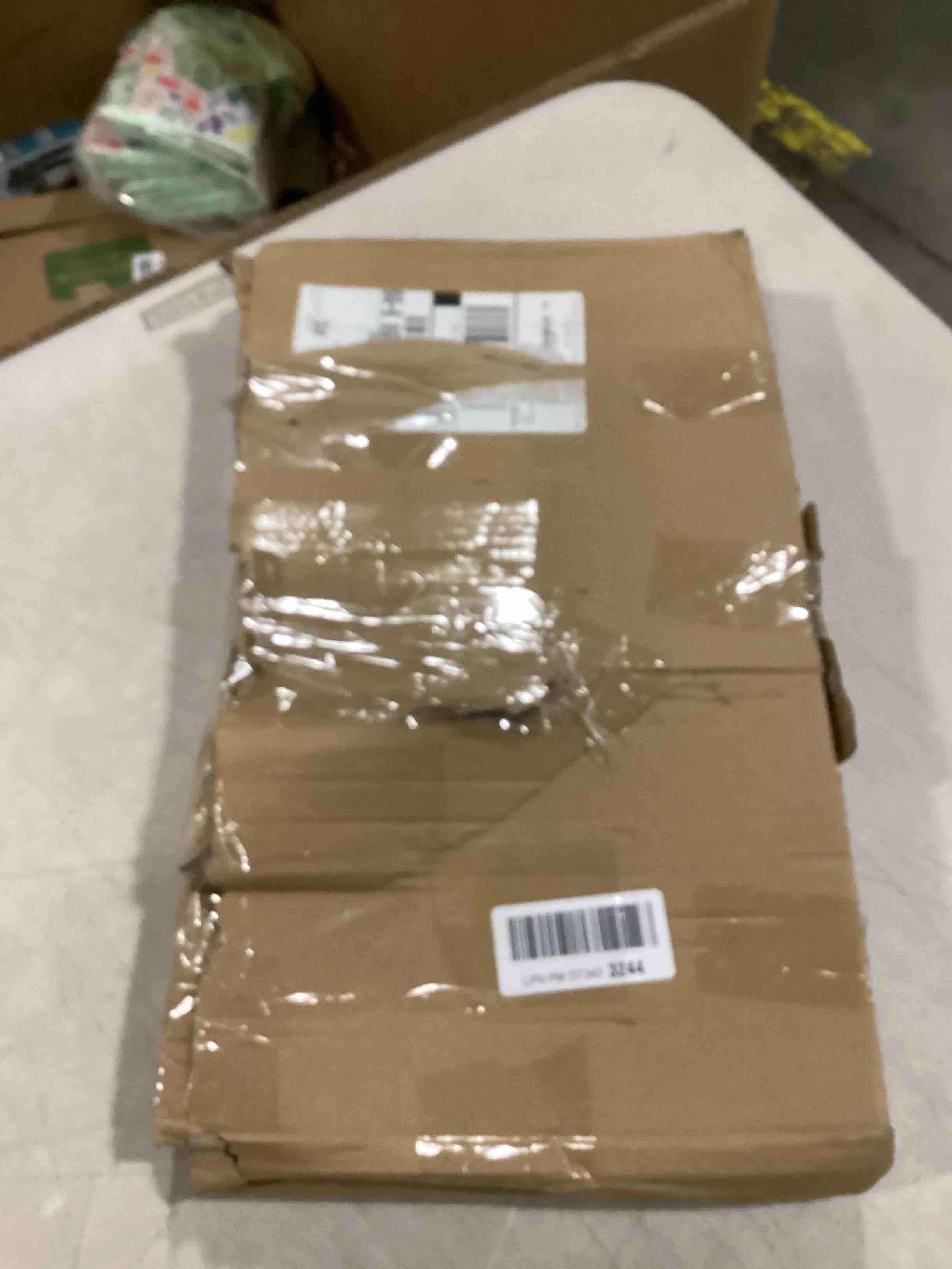https://s3.amazonaws.com/lotting-images-prod/bidfta/TEA1581750_1745846227416.jpeg