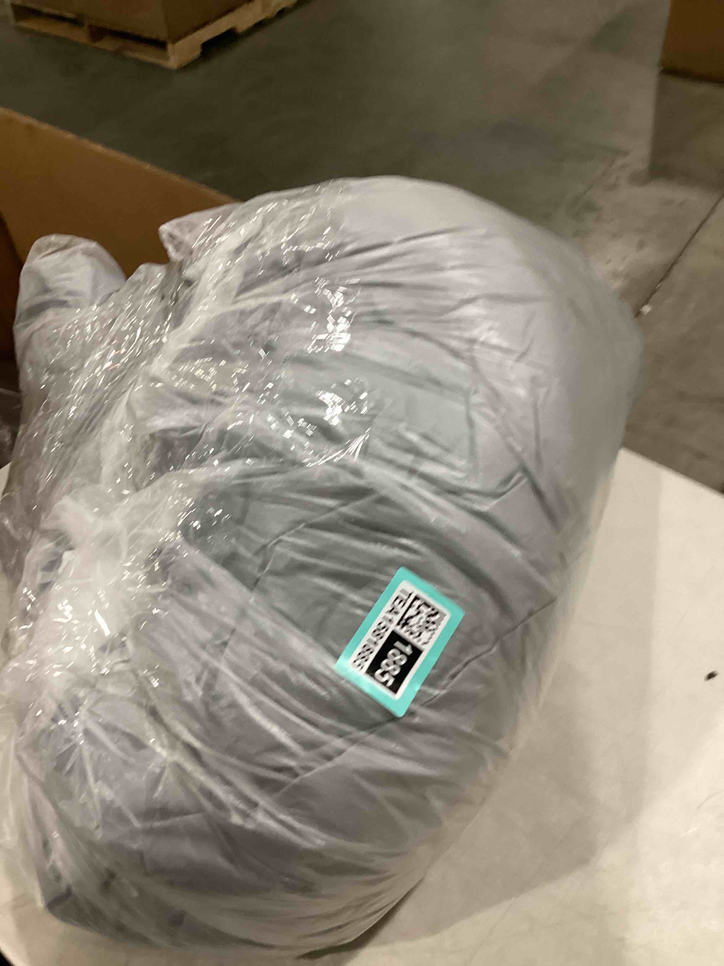 https://s3.amazonaws.com/lotting-images-prod/bidfta/TEA1581885_1745926429549.jpeg