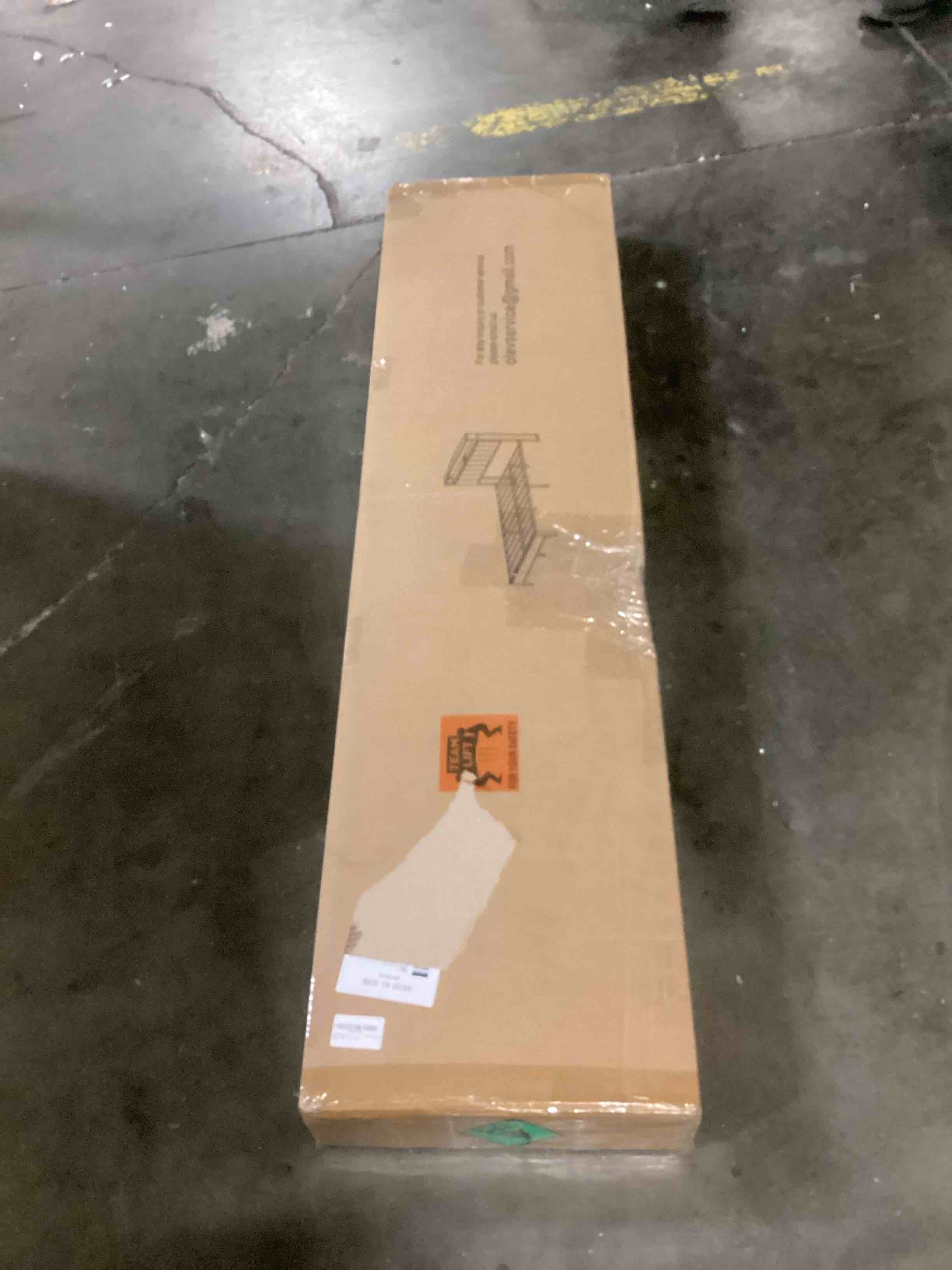 https://s3.amazonaws.com/lotting-images-prod/bidfta/TEA1582105_1744636660111.jpeg