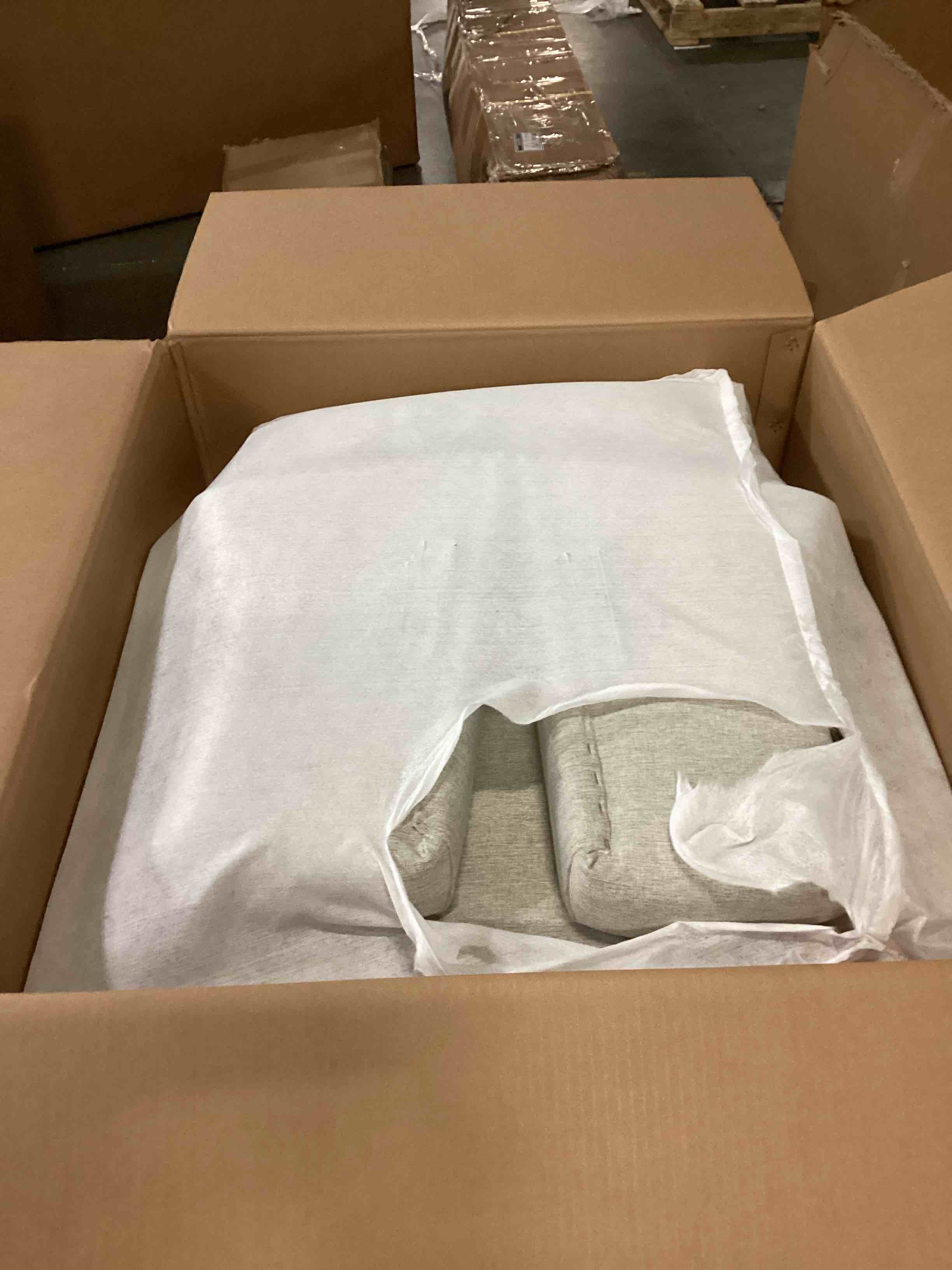 https://s3.amazonaws.com/lotting-images-prod/bidfta/TEA1582198_1744742224010.jpeg
