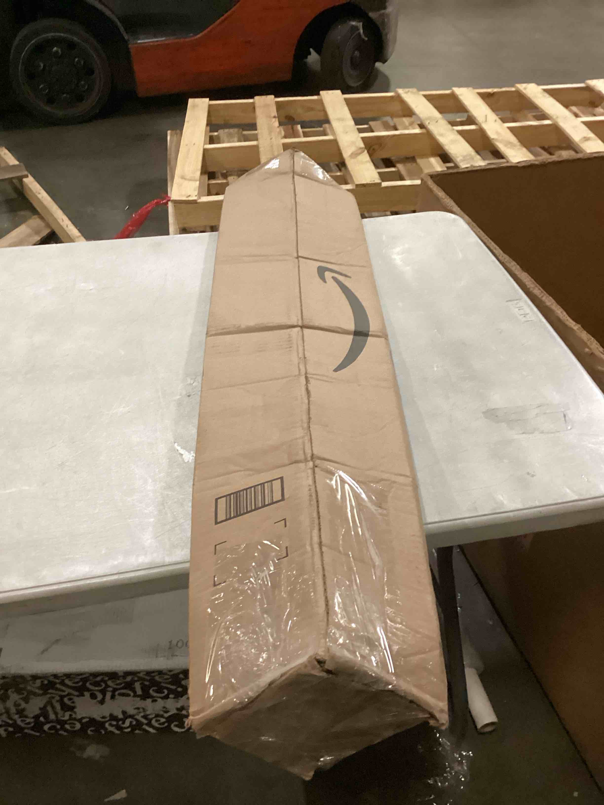 https://s3.amazonaws.com/lotting-images-prod/bidfta/TEA1582689_1745840516752.jpeg