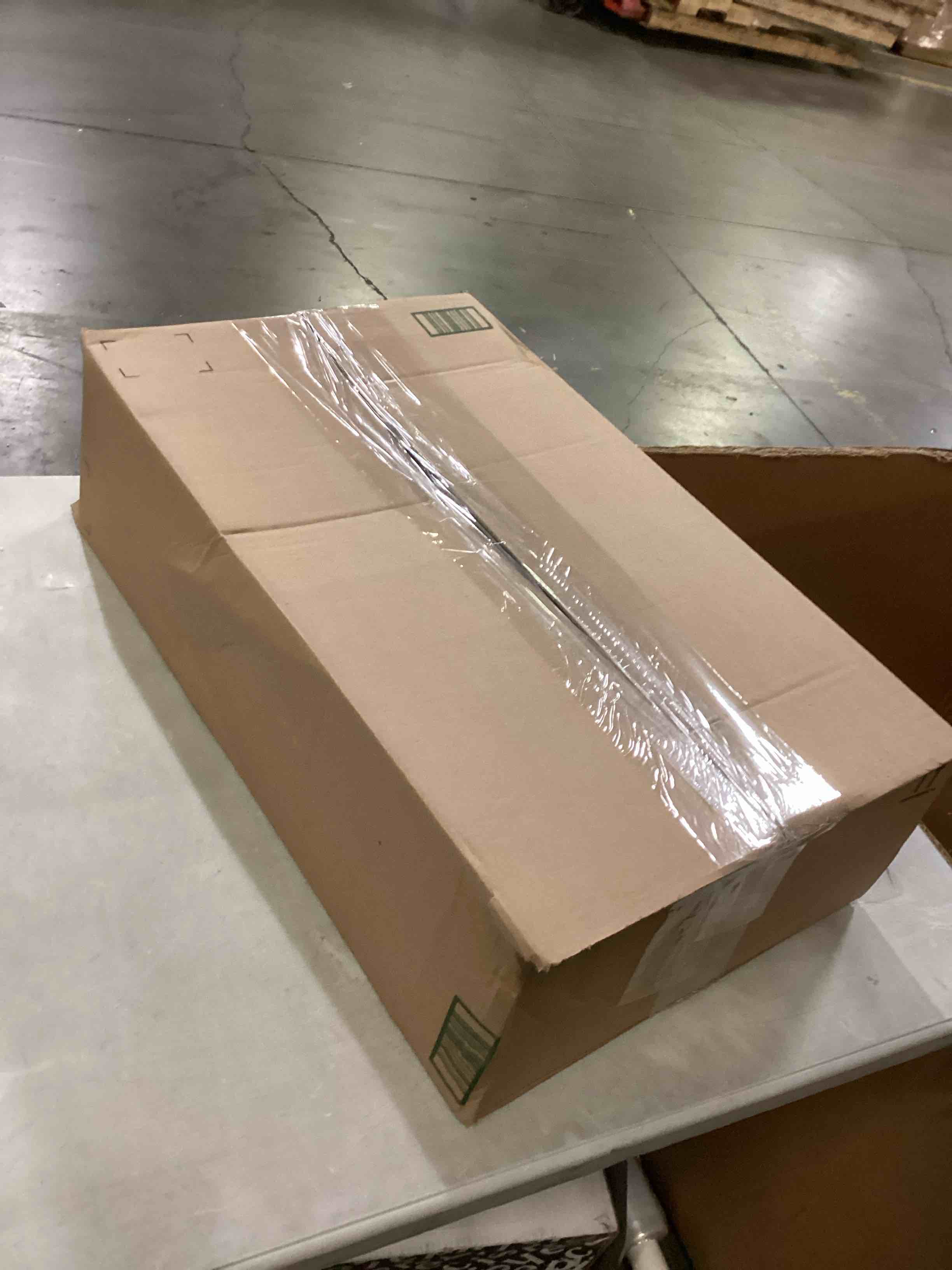 https://s3.amazonaws.com/lotting-images-prod/bidfta/TEA1582768_1745854802196.jpeg