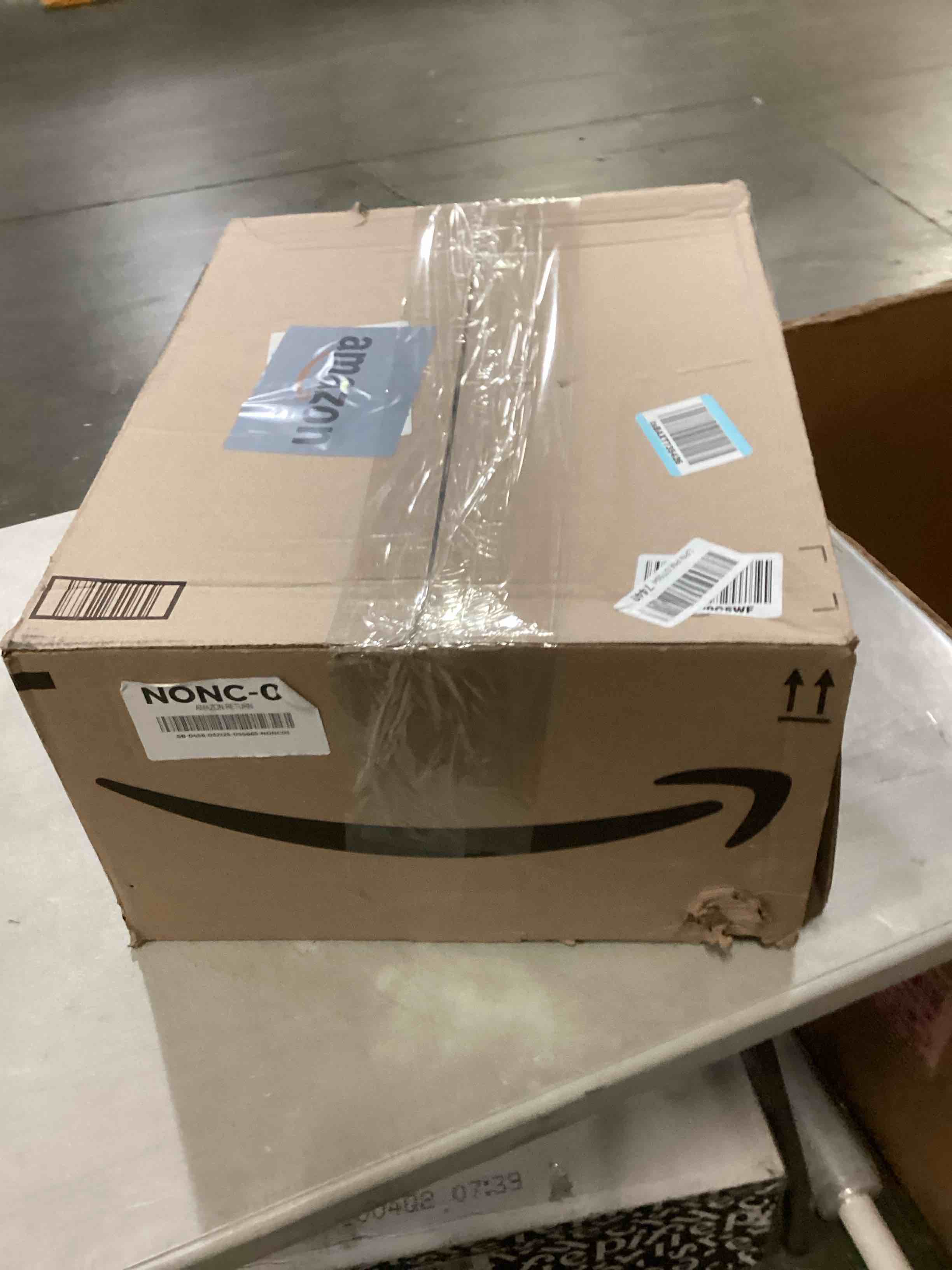 https://s3.amazonaws.com/lotting-images-prod/bidfta/TEA1582775_1745857892090.jpeg