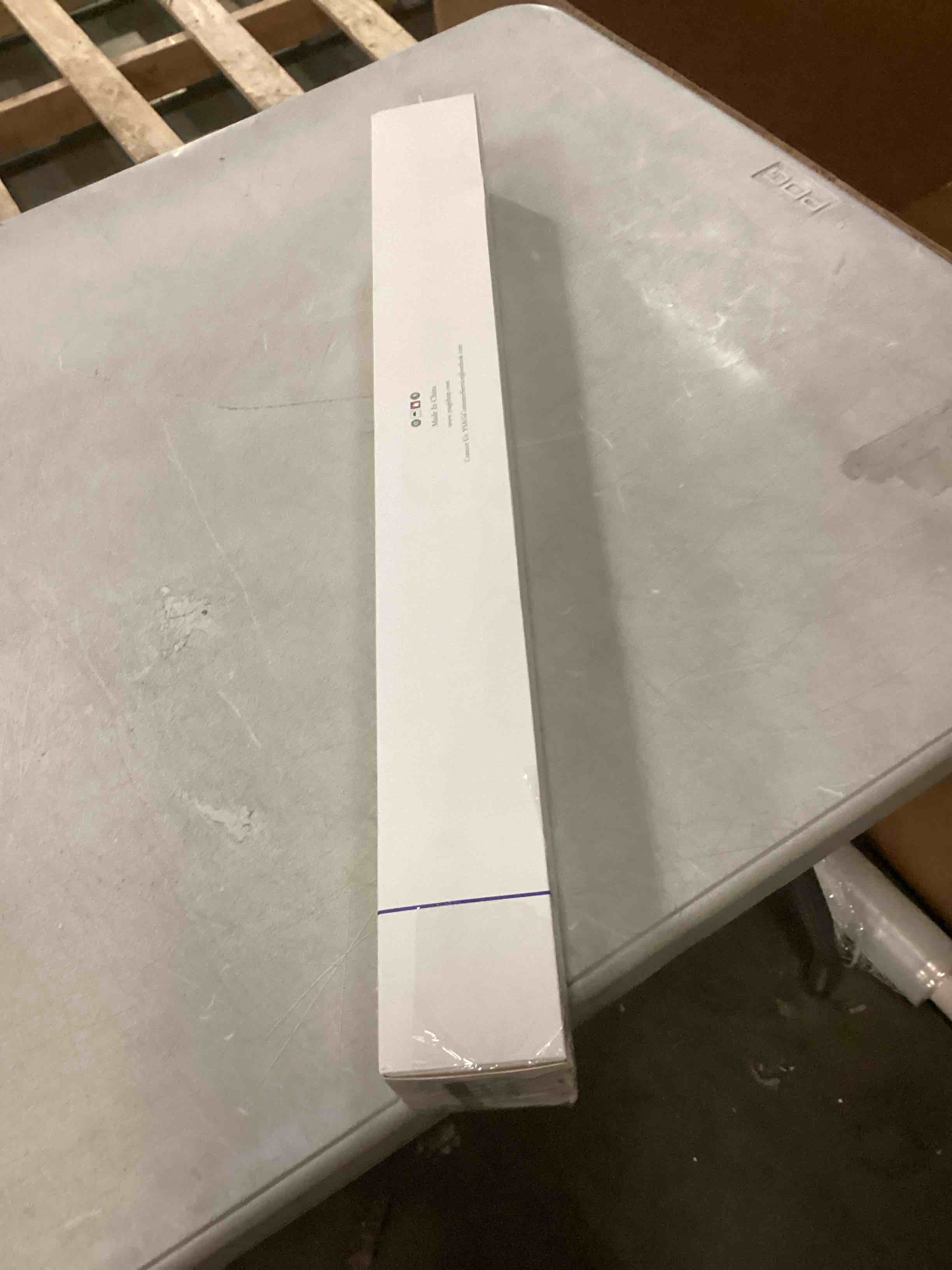 https://s3.amazonaws.com/lotting-images-prod/bidfta/TEA1582999_1746106272972.jpeg