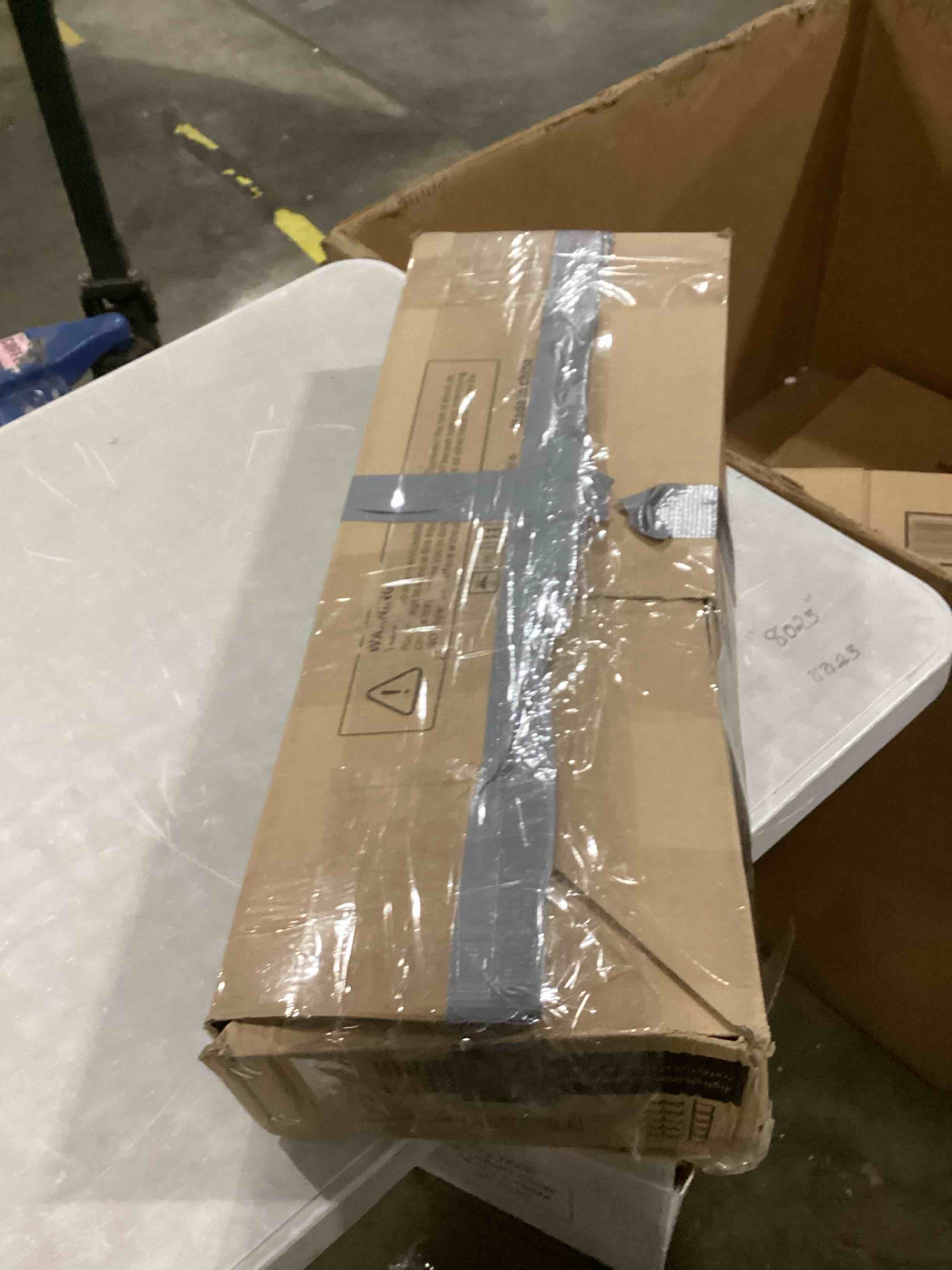 https://s3.amazonaws.com/lotting-images-prod/bidfta/TEA1588141_1740075812627.jpeg