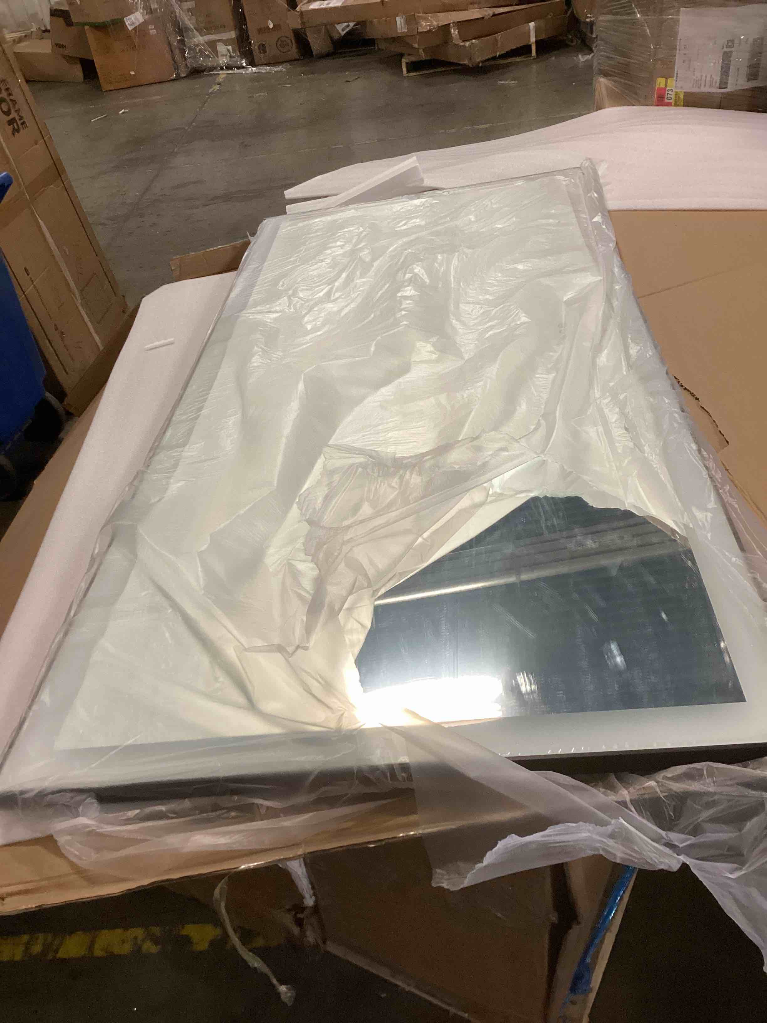 https://s3.amazonaws.com/lotting-images-prod/bidfta/TEA1589864_1742900646919.jpeg
