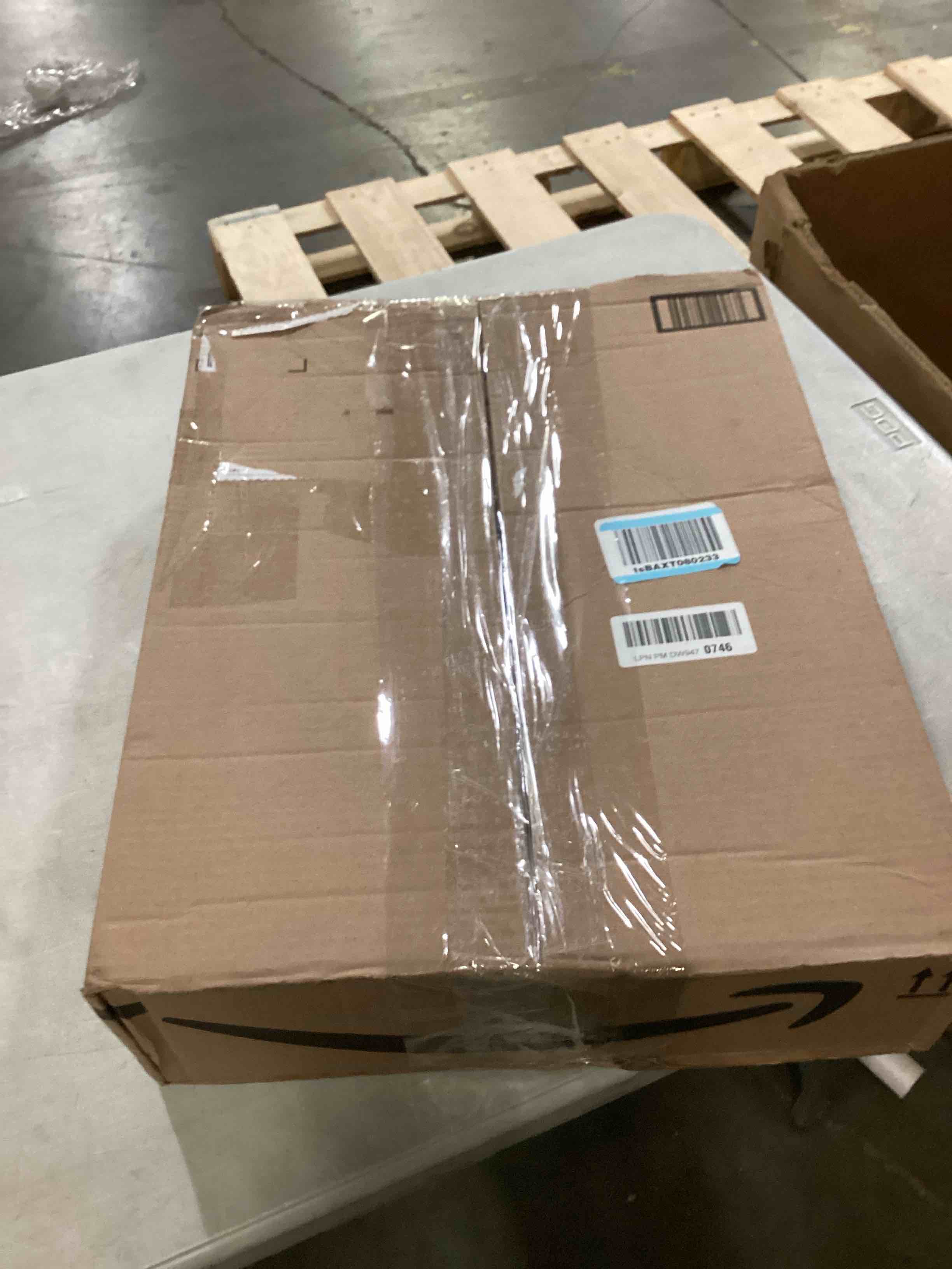 https://s3.amazonaws.com/lotting-images-prod/bidfta/TEA1590535_1743680962232.jpeg
