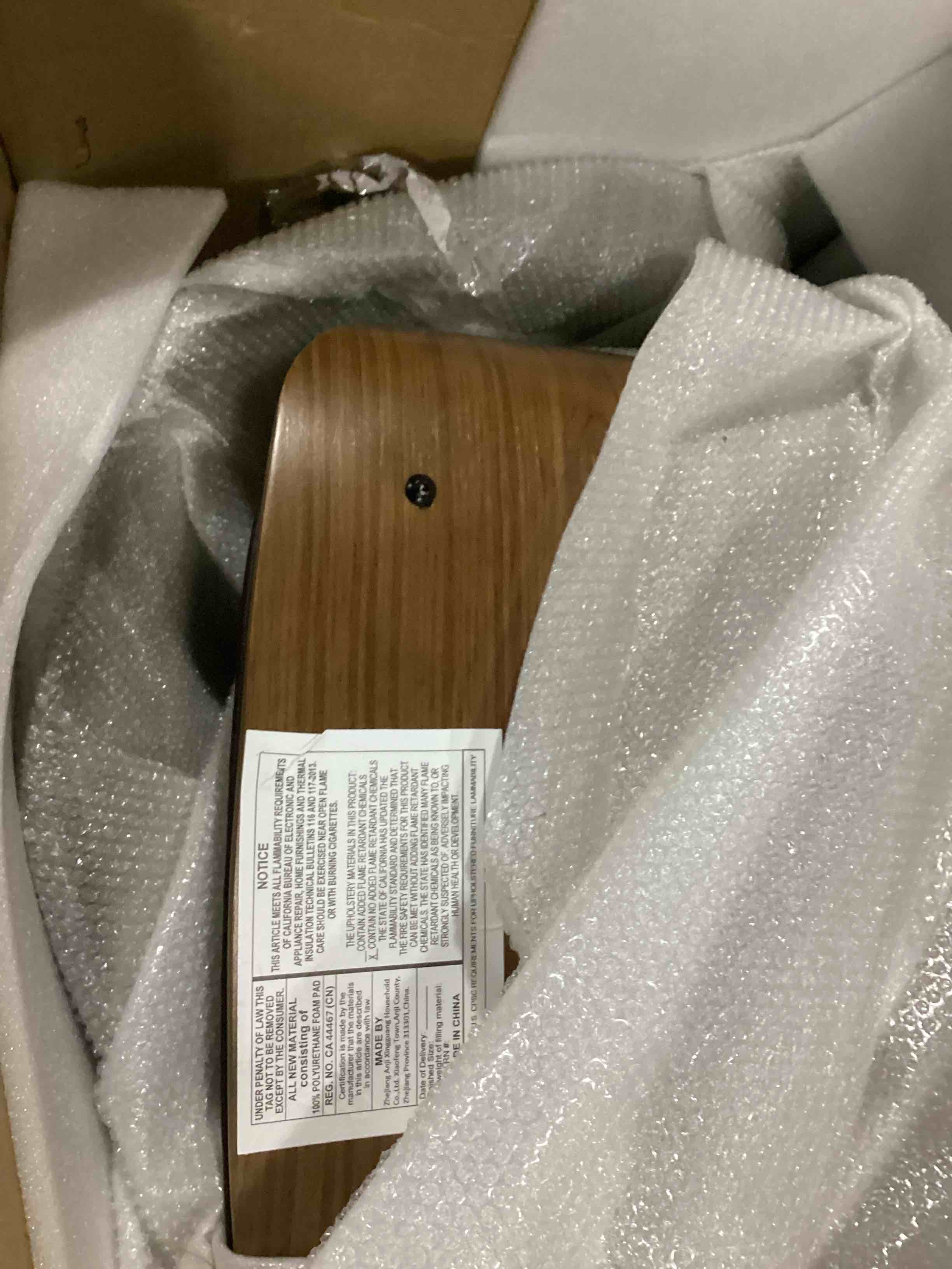 https://s3.amazonaws.com/lotting-images-prod/bidfta/TEA1591616_1742318271481.jpeg