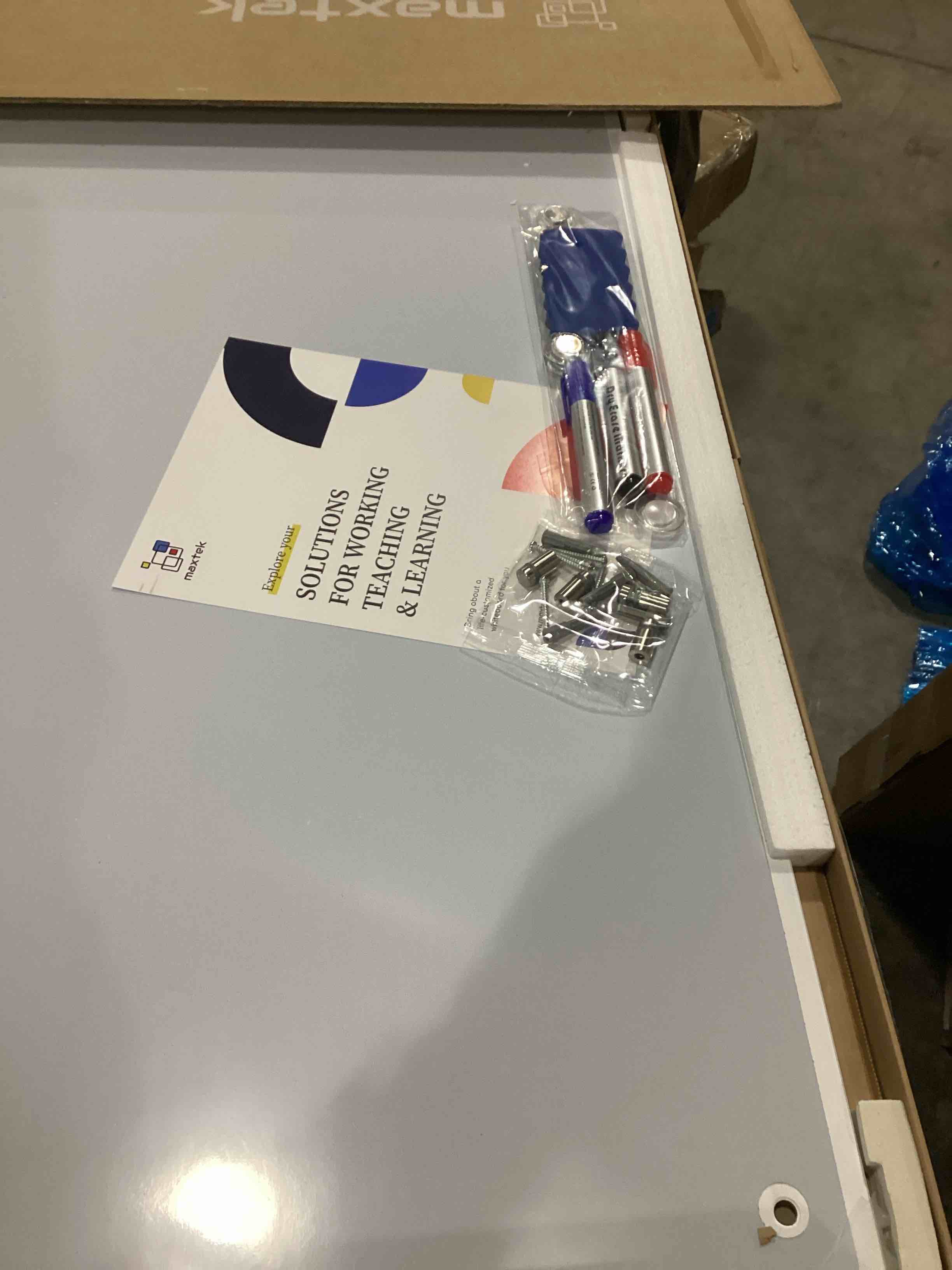 https://s3.amazonaws.com/lotting-images-prod/bidfta/TEA1591824_1742827518774.jpeg