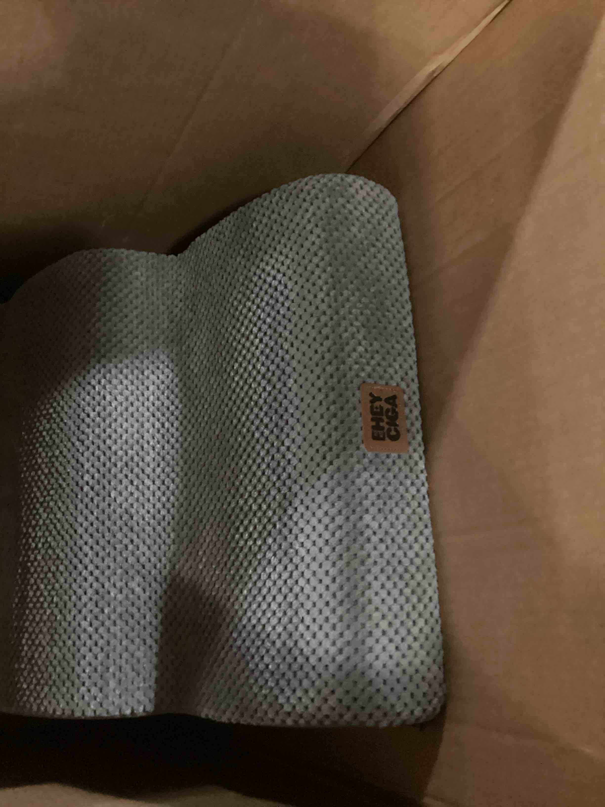 https://s3.amazonaws.com/lotting-images-prod/bidfta/TEA1592153_1743433404322.jpeg