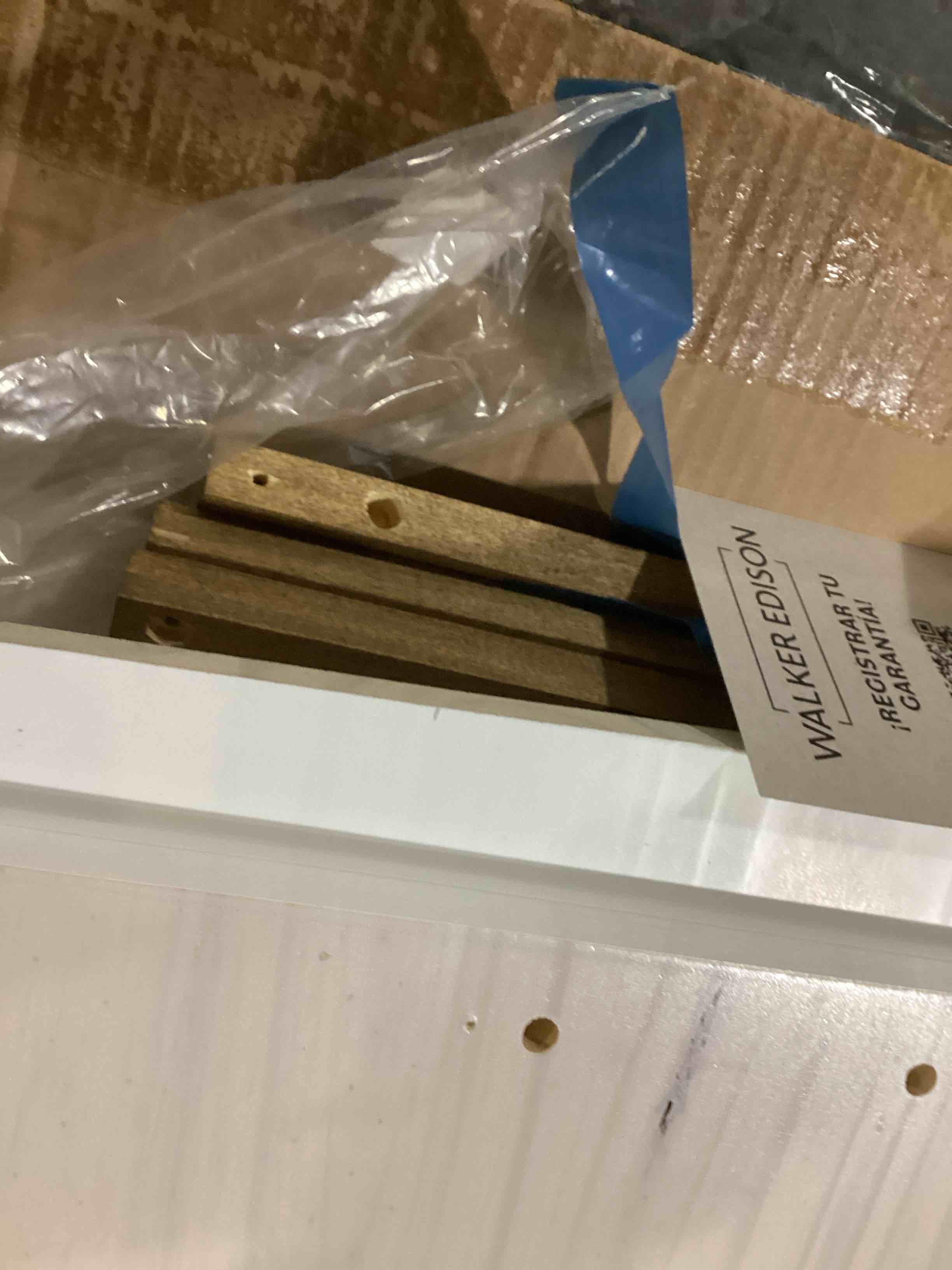 https://s3.amazonaws.com/lotting-images-prod/bidfta/TEA1592467_1744045318097.jpeg