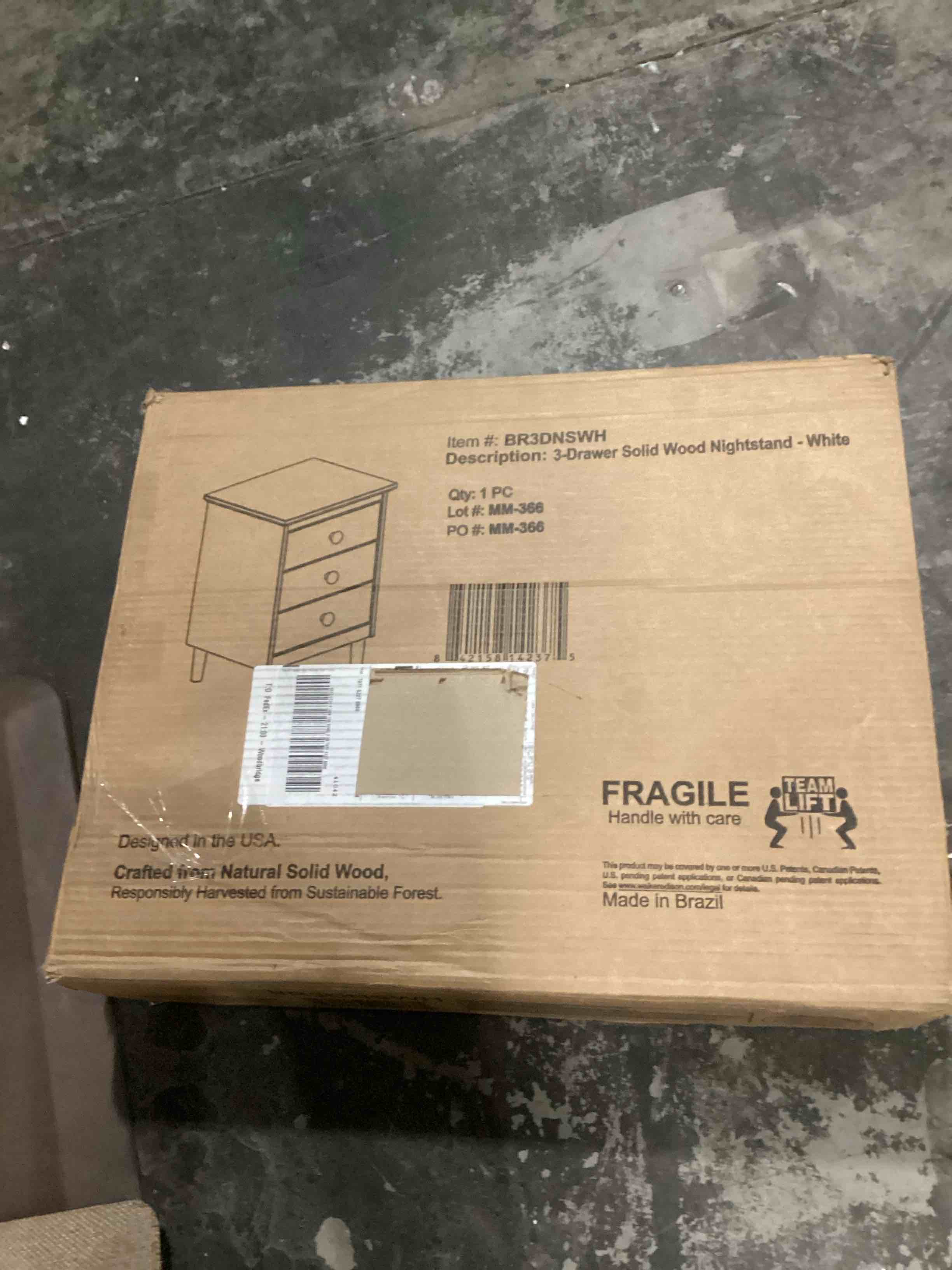 https://s3.amazonaws.com/lotting-images-prod/bidfta/TEA1592467_1744045392783.jpeg