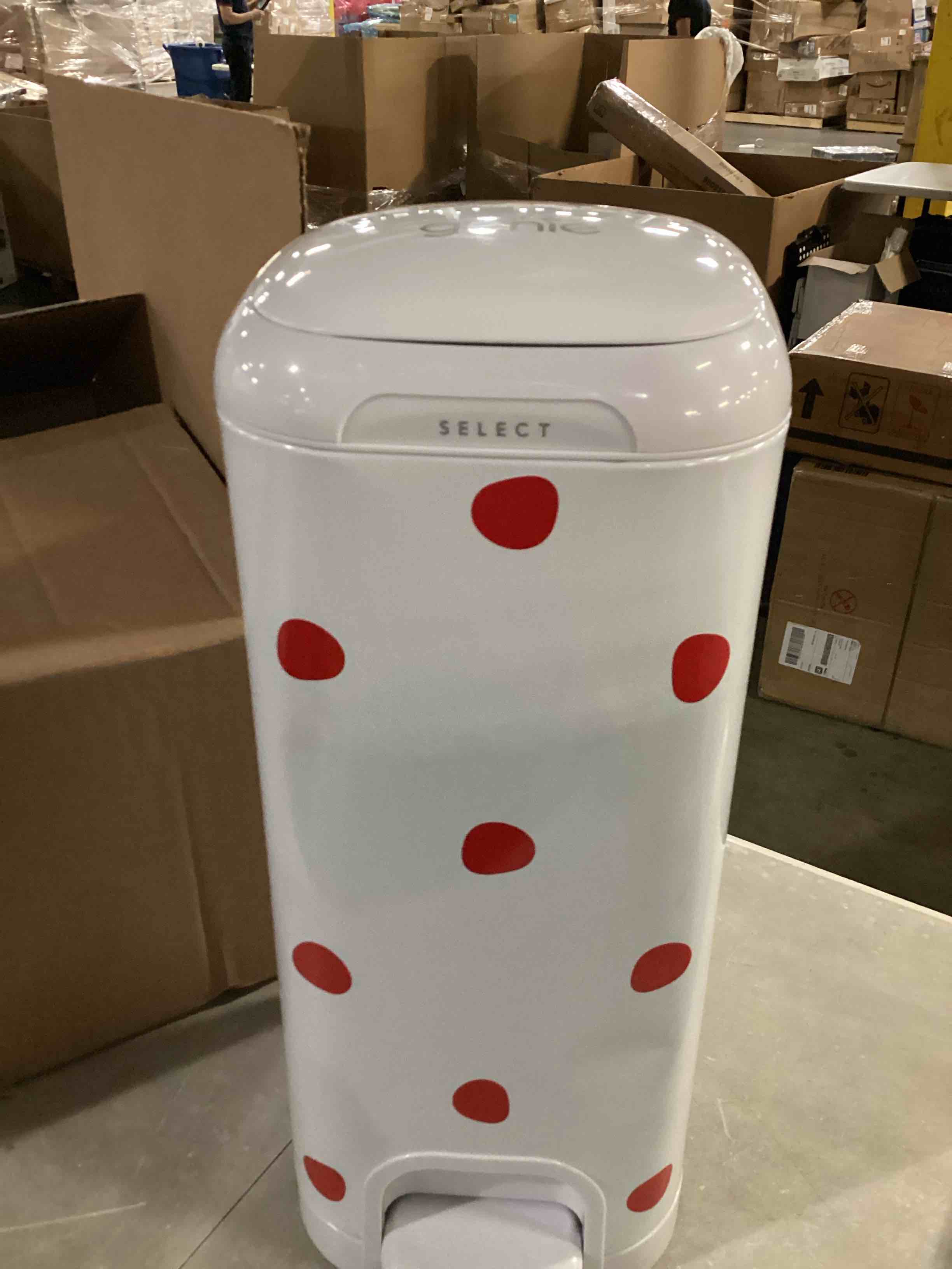 https://s3.amazonaws.com/lotting-images-prod/bidfta/TEA1593081_1750257754877.jpeg