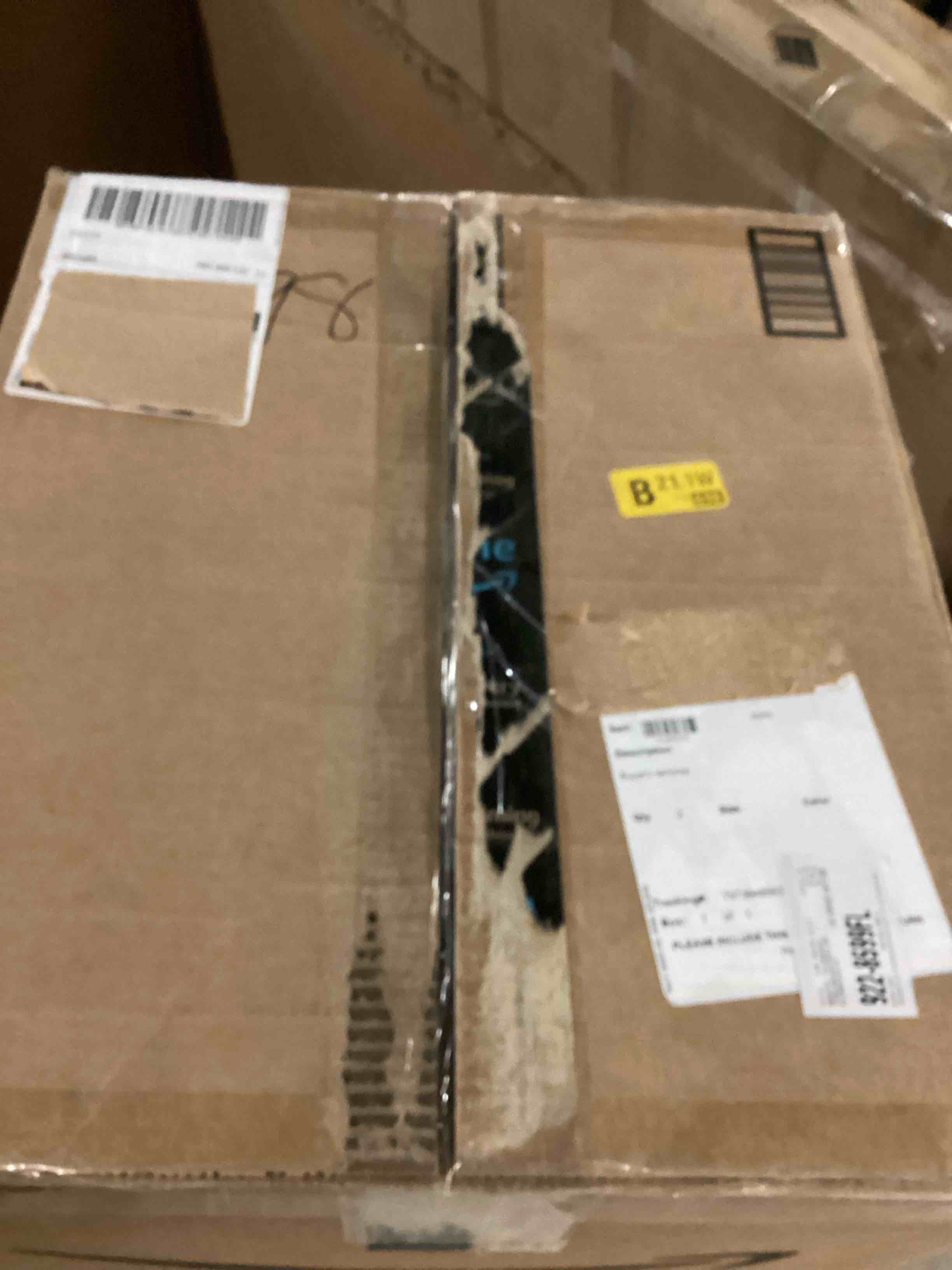https://s3.amazonaws.com/lotting-images-prod/bidfta/TEA1593141_1750341354229.jpeg