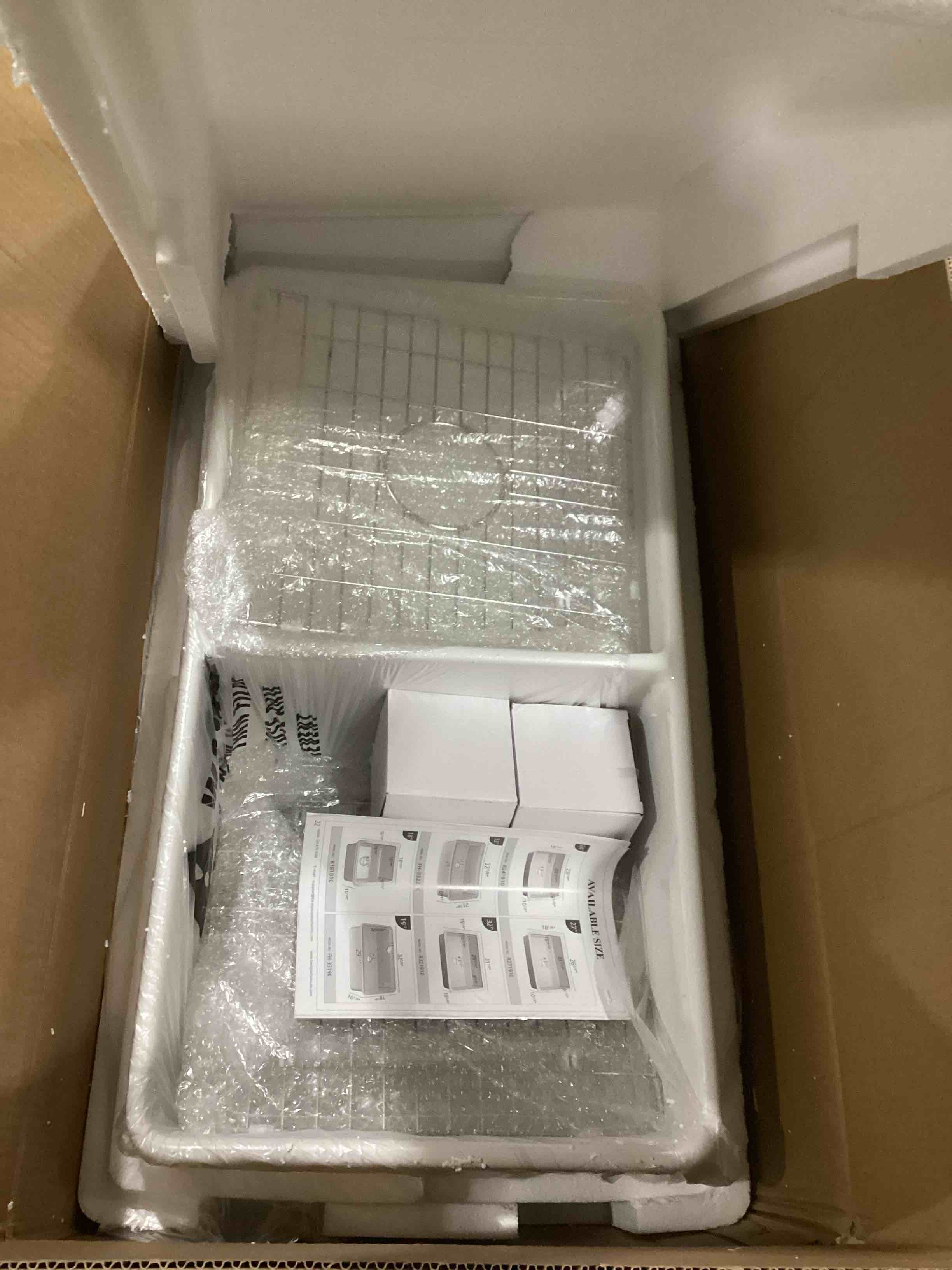 https://s3.amazonaws.com/lotting-images-prod/bidfta/TEA1595529_1741005702277.jpeg