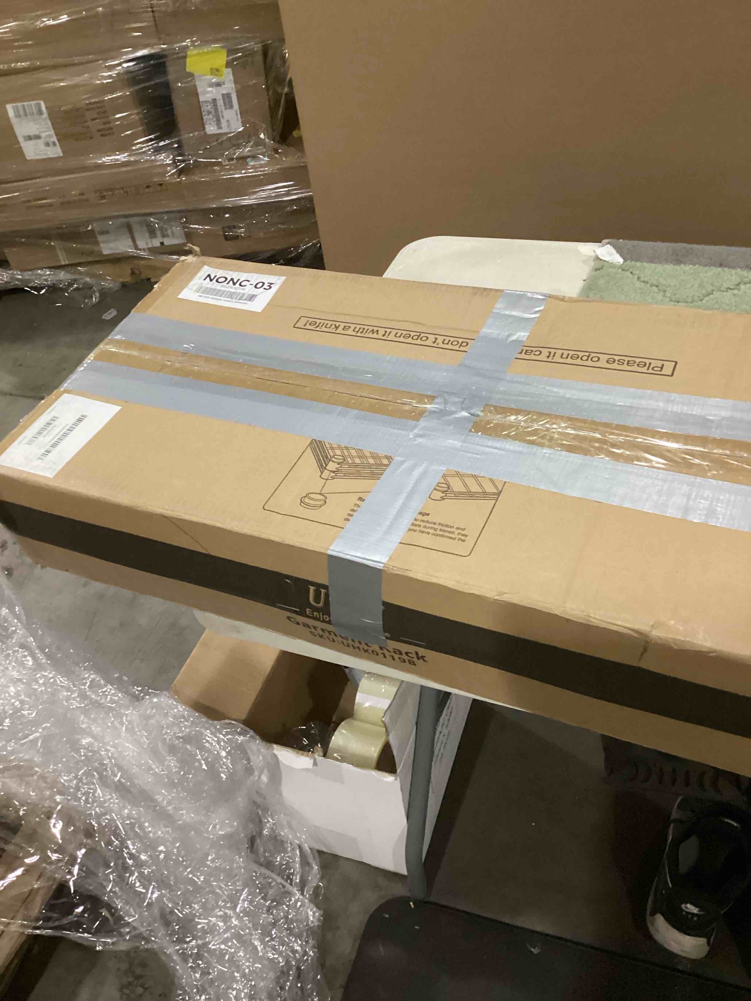 https://s3.amazonaws.com/lotting-images-prod/bidfta/TEA1595909_1741609975241.jpeg