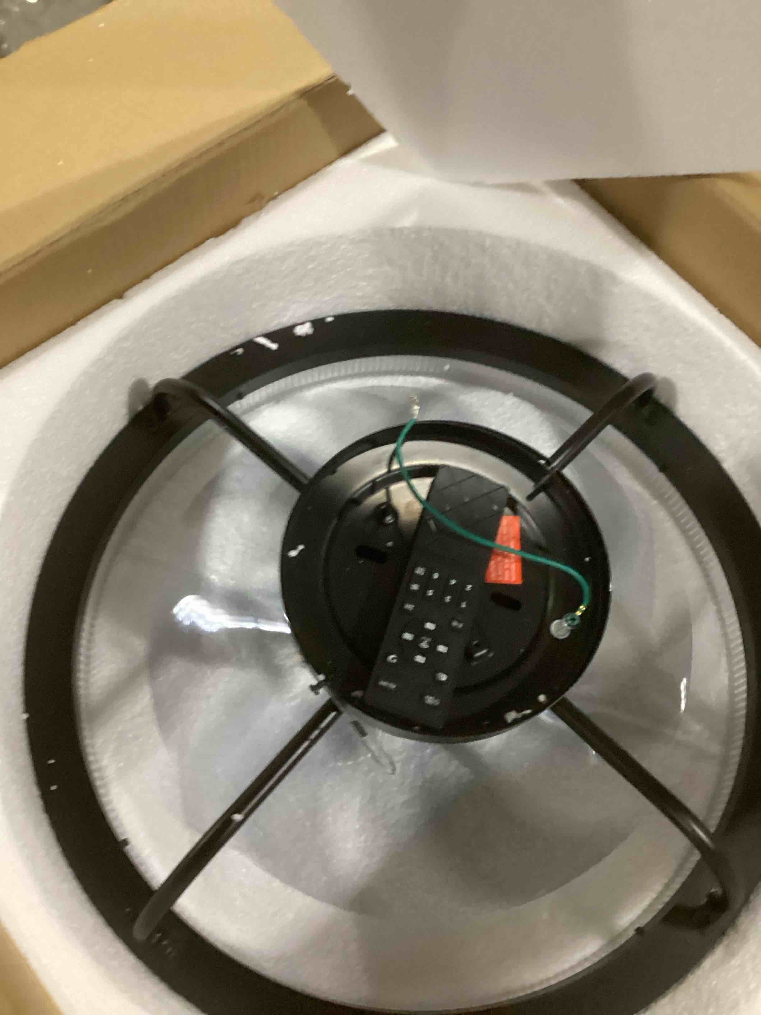 https://s3.amazonaws.com/lotting-images-prod/bidfta/TEA1596515_1742483383352.jpeg