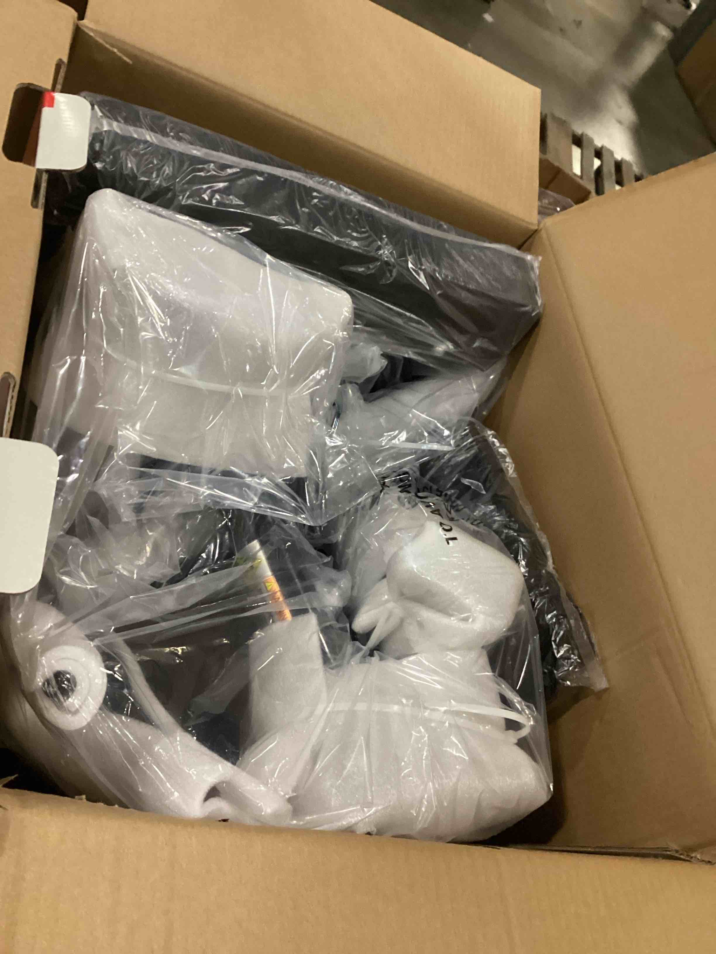 https://s3.amazonaws.com/lotting-images-prod/bidfta/TEA1597037_1740599264015.jpeg