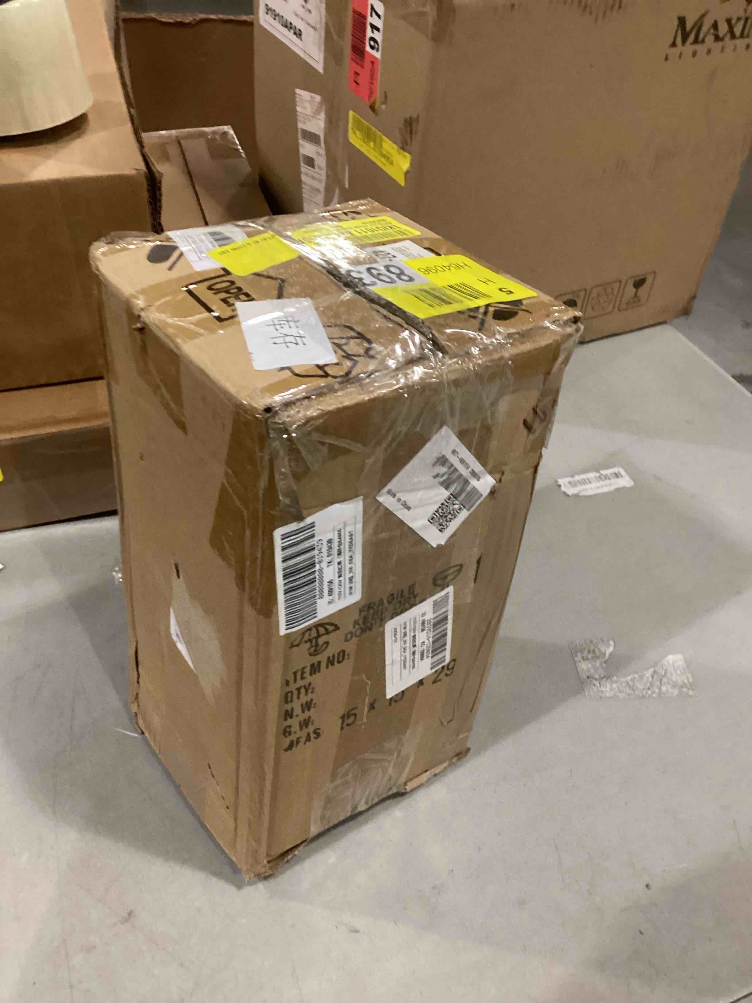 https://s3.amazonaws.com/lotting-images-prod/bidfta/TEA1599260_1742211647771.jpeg