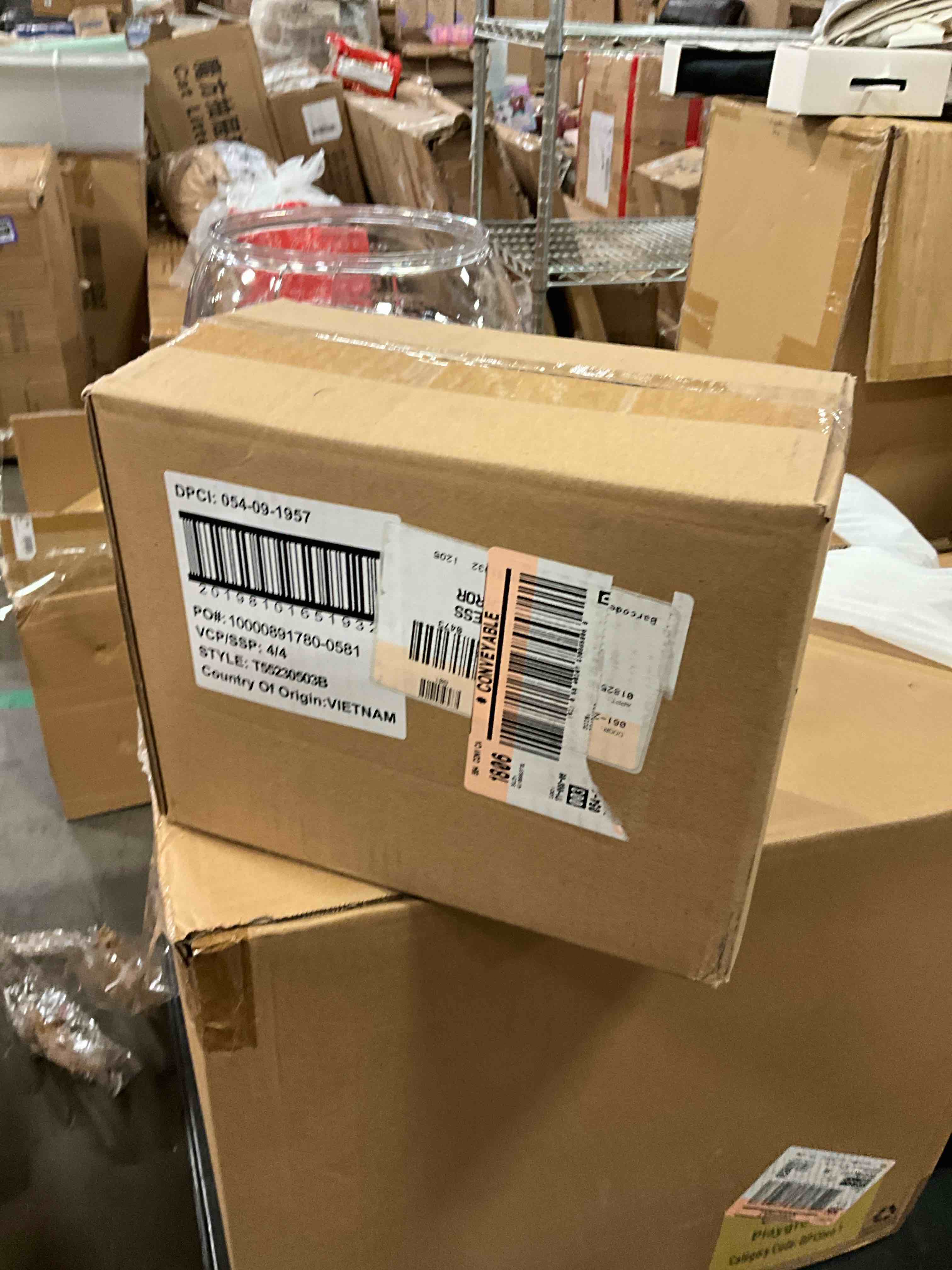 https://s3.amazonaws.com/lotting-images-prod/bidfta/TEA1603511_1750432910840.jpeg
