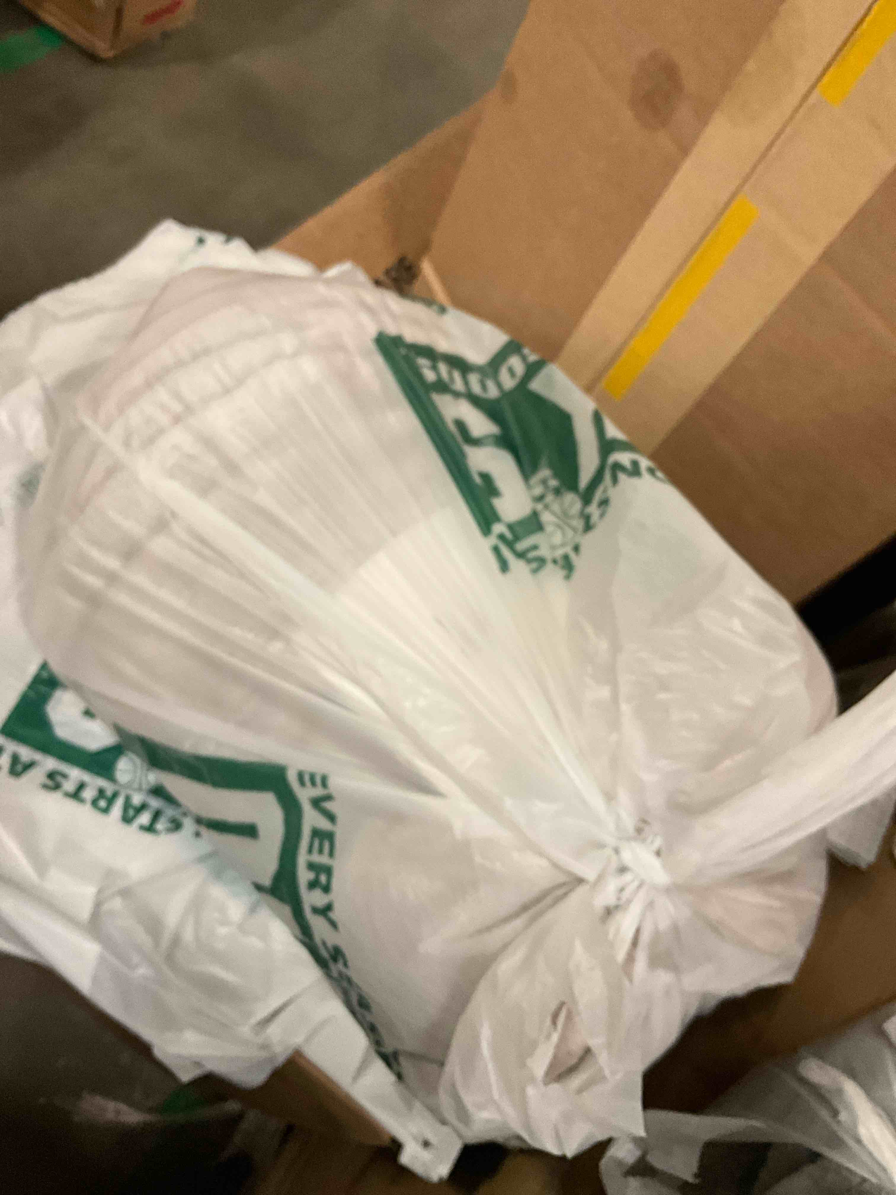 https://s3.amazonaws.com/lotting-images-prod/bidfta/TEA1603797_1750953727328.jpeg