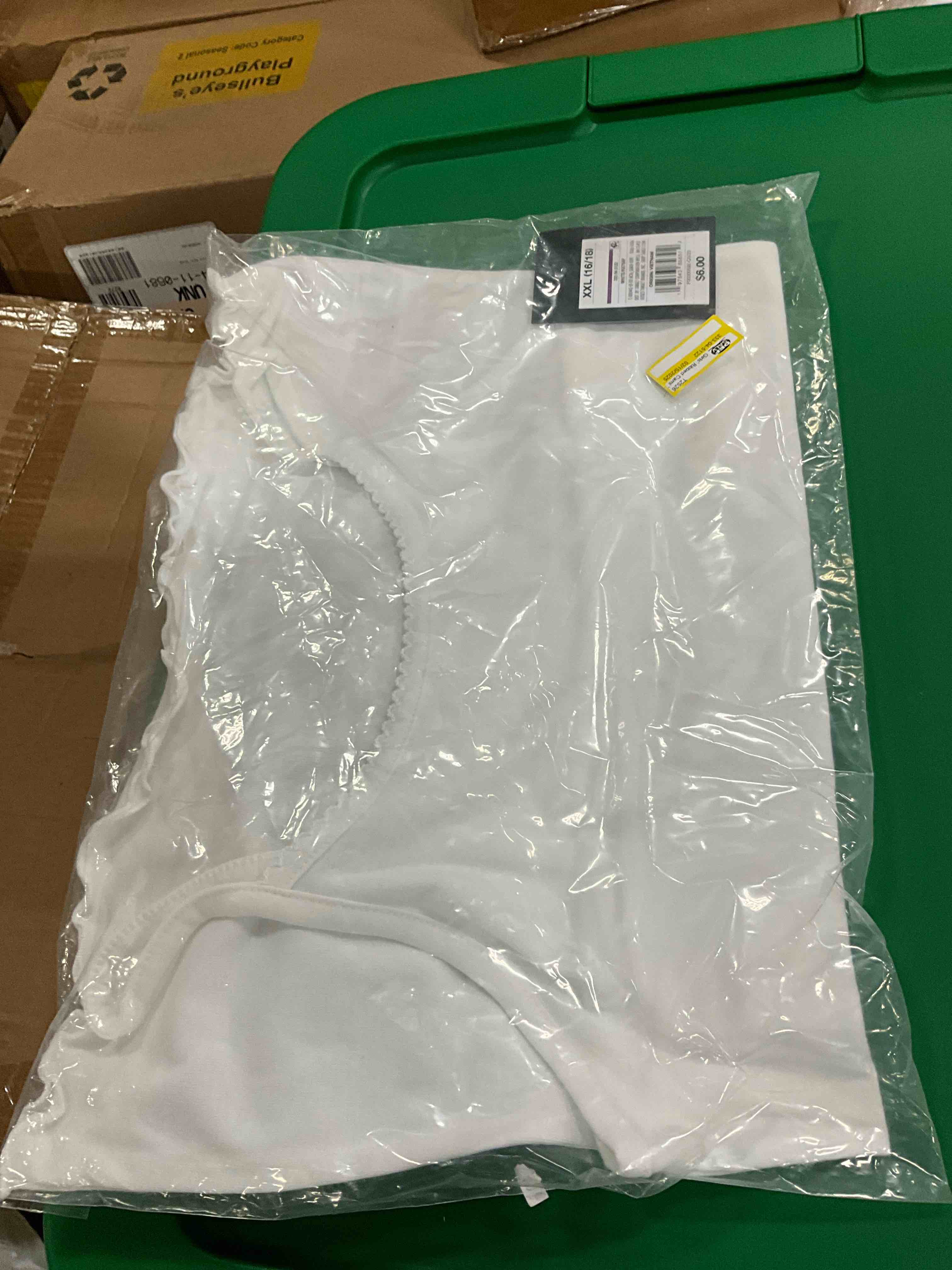 https://s3.amazonaws.com/lotting-images-prod/bidfta/TEA1603802_1750956956832.jpeg
