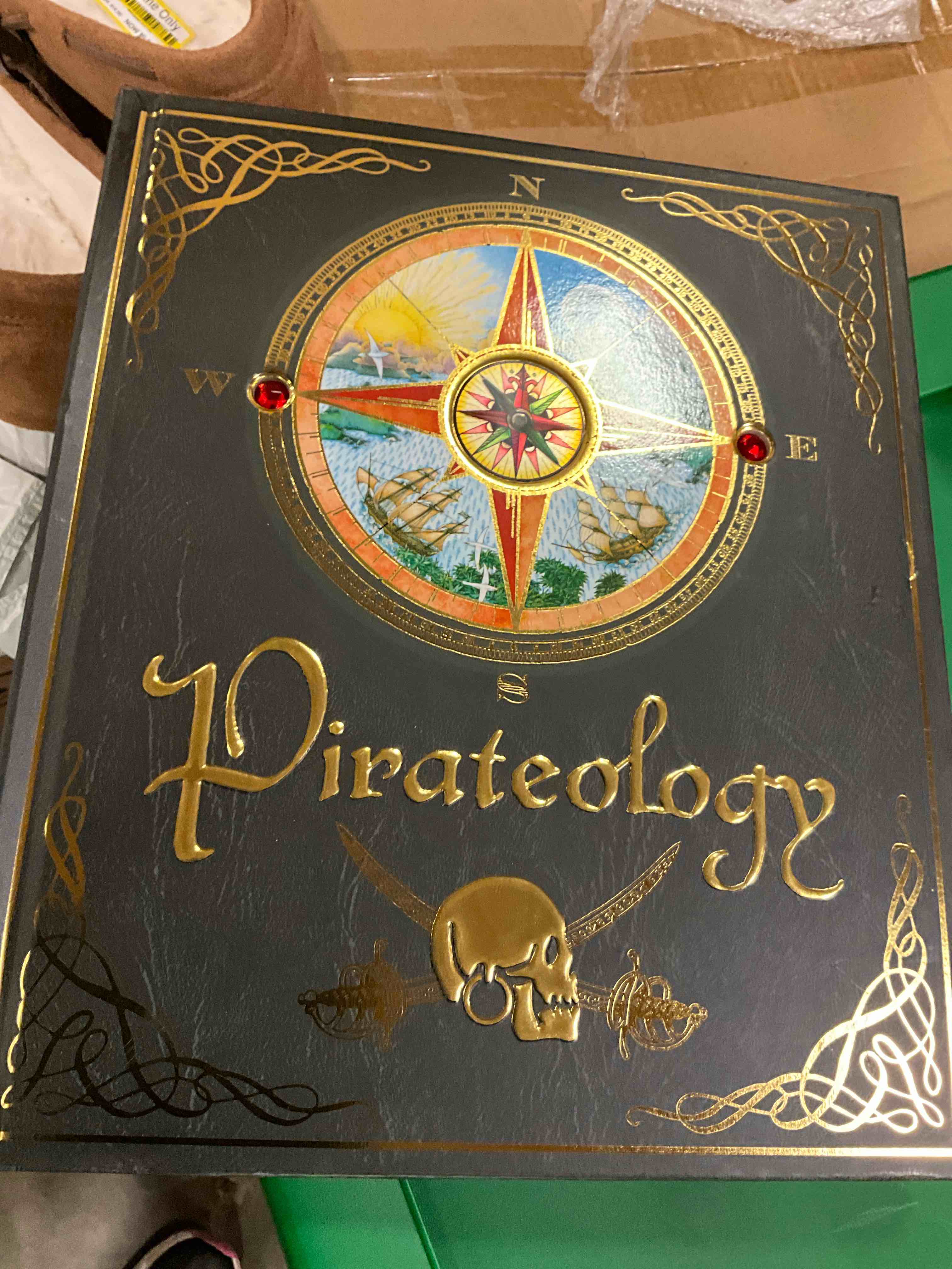 https://s3.amazonaws.com/lotting-images-prod/bidfta/TEA1603823_1750960278472.jpeg