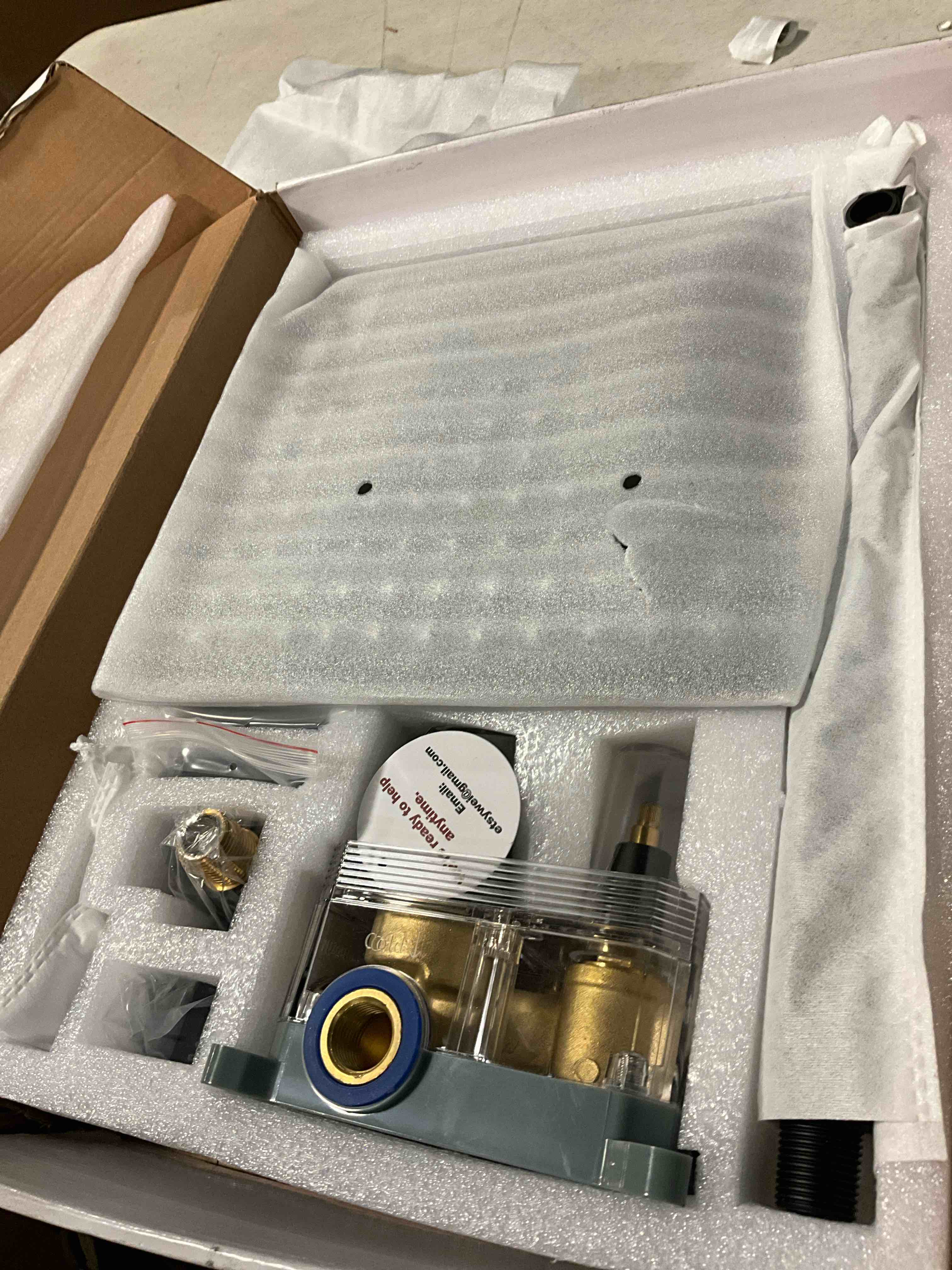 https://s3.amazonaws.com/lotting-images-prod/bidfta/TEA1604603_1751658852477.jpeg