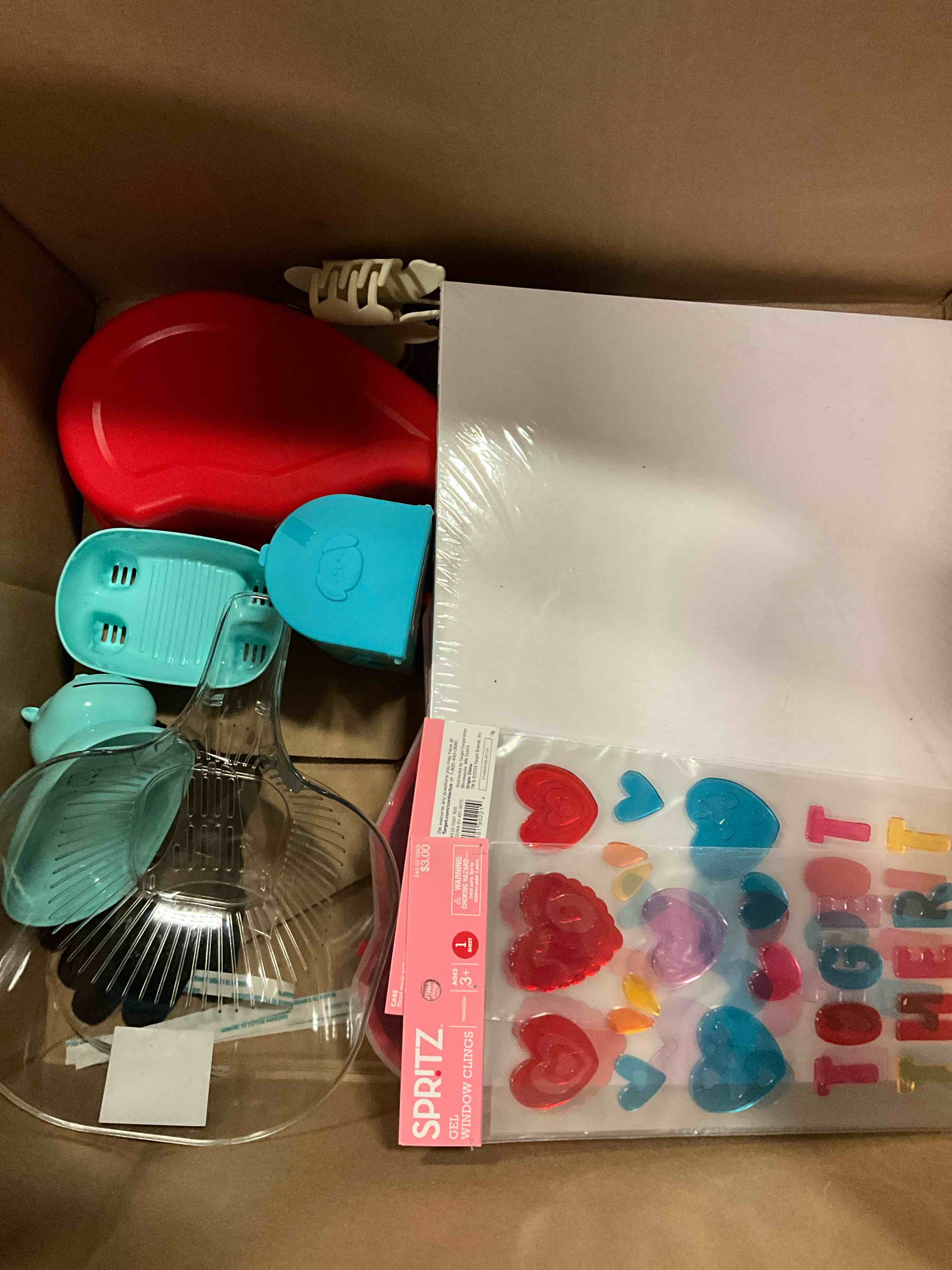 https://s3.amazonaws.com/lotting-images-prod/bidfta/TEA1605003_1752081954302.jpeg