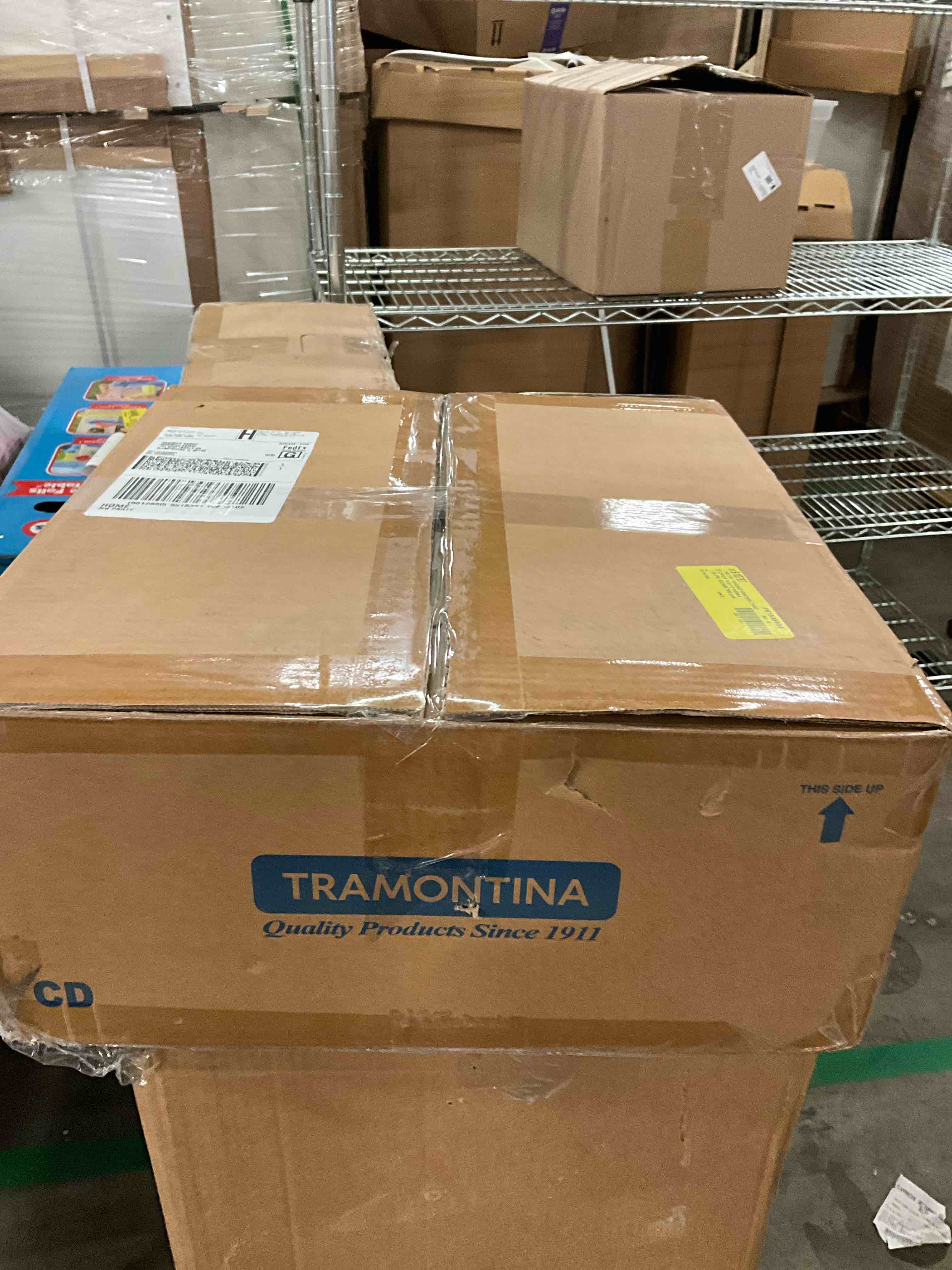 https://s3.amazonaws.com/lotting-images-prod/bidfta/TEA1605541_1753187728303.jpeg
