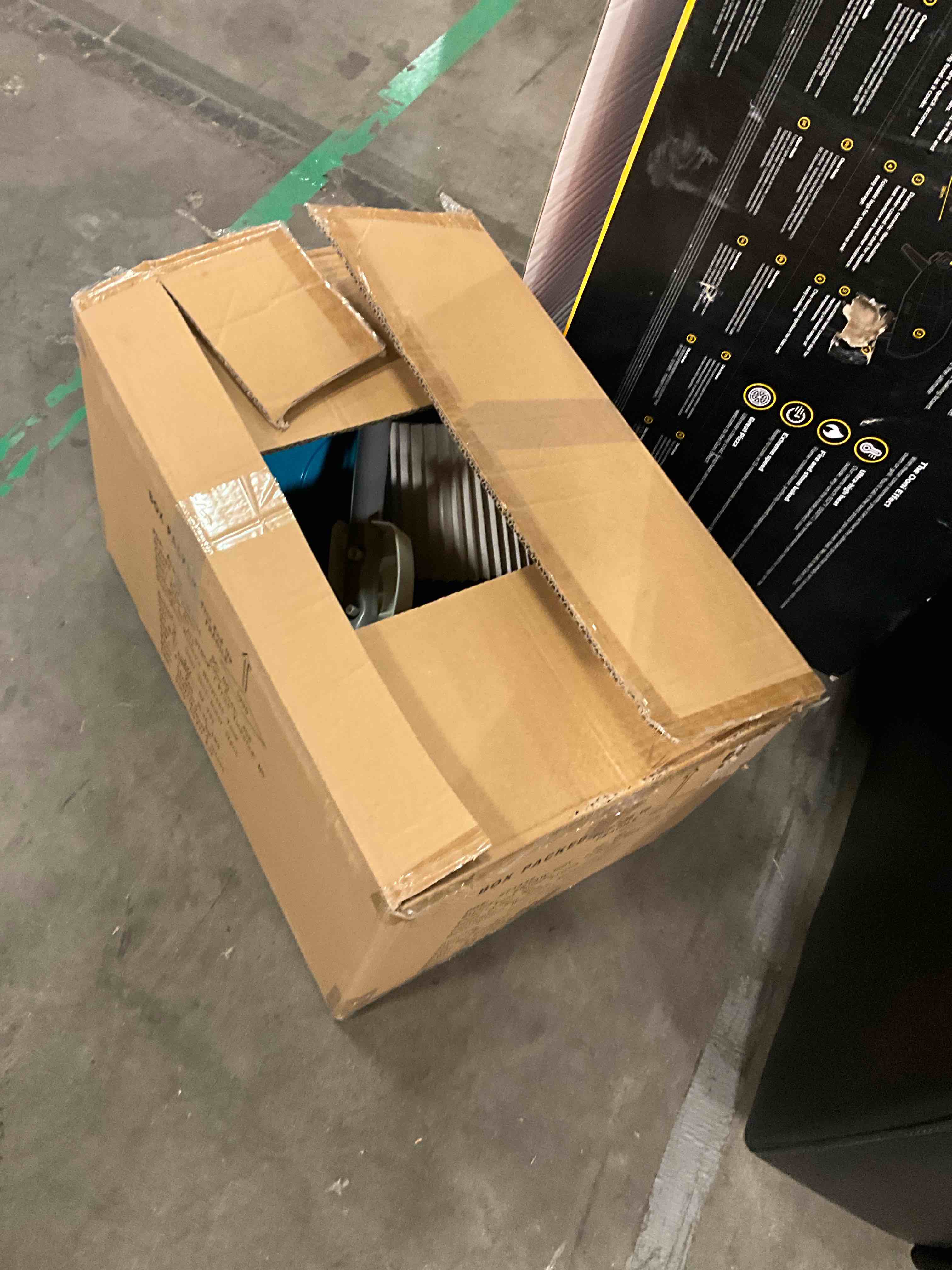 https://s3.amazonaws.com/lotting-images-prod/bidfta/TEA1605549_1753192008385.jpeg