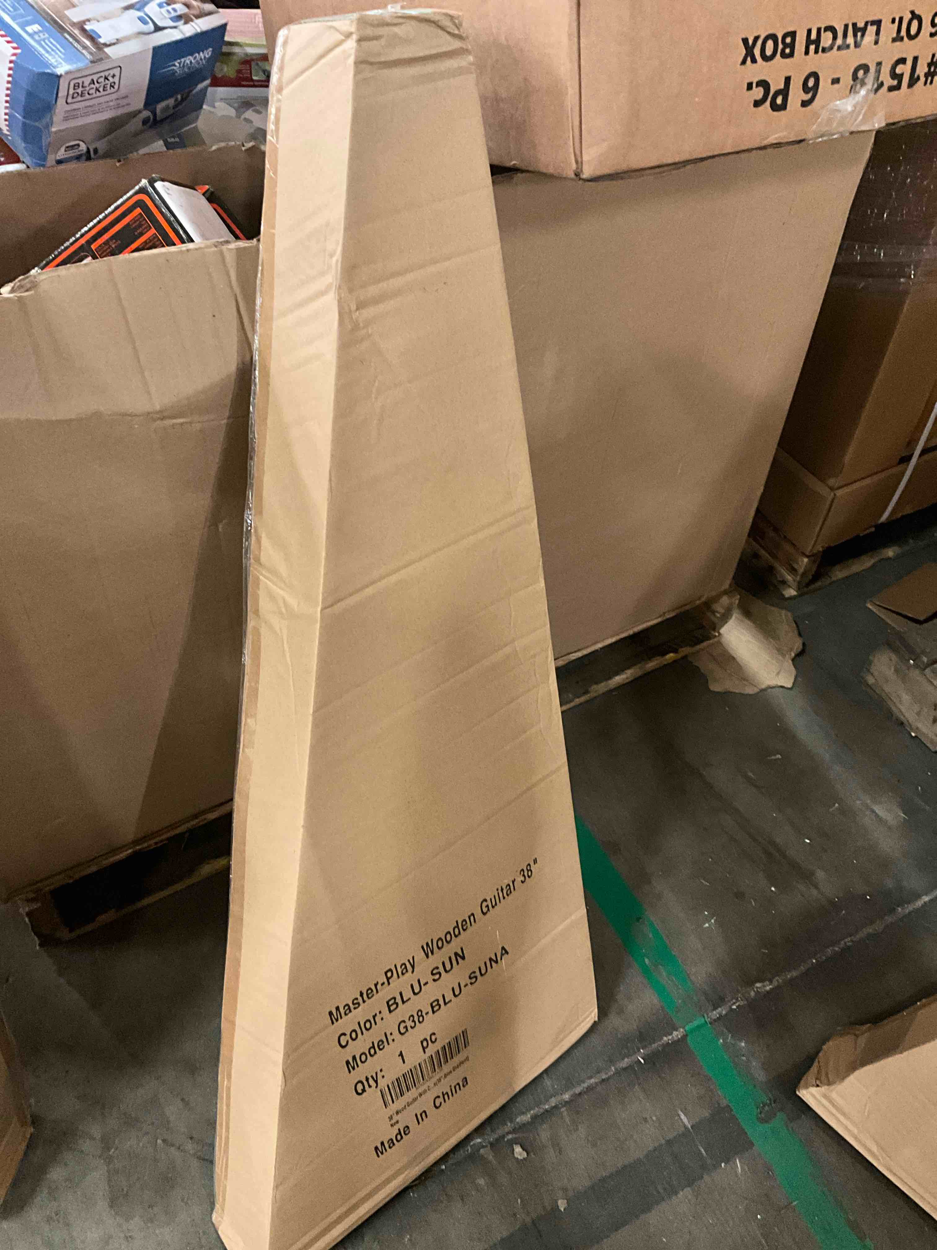 https://s3.amazonaws.com/lotting-images-prod/bidfta/TEA1605817_1753458012058.jpeg