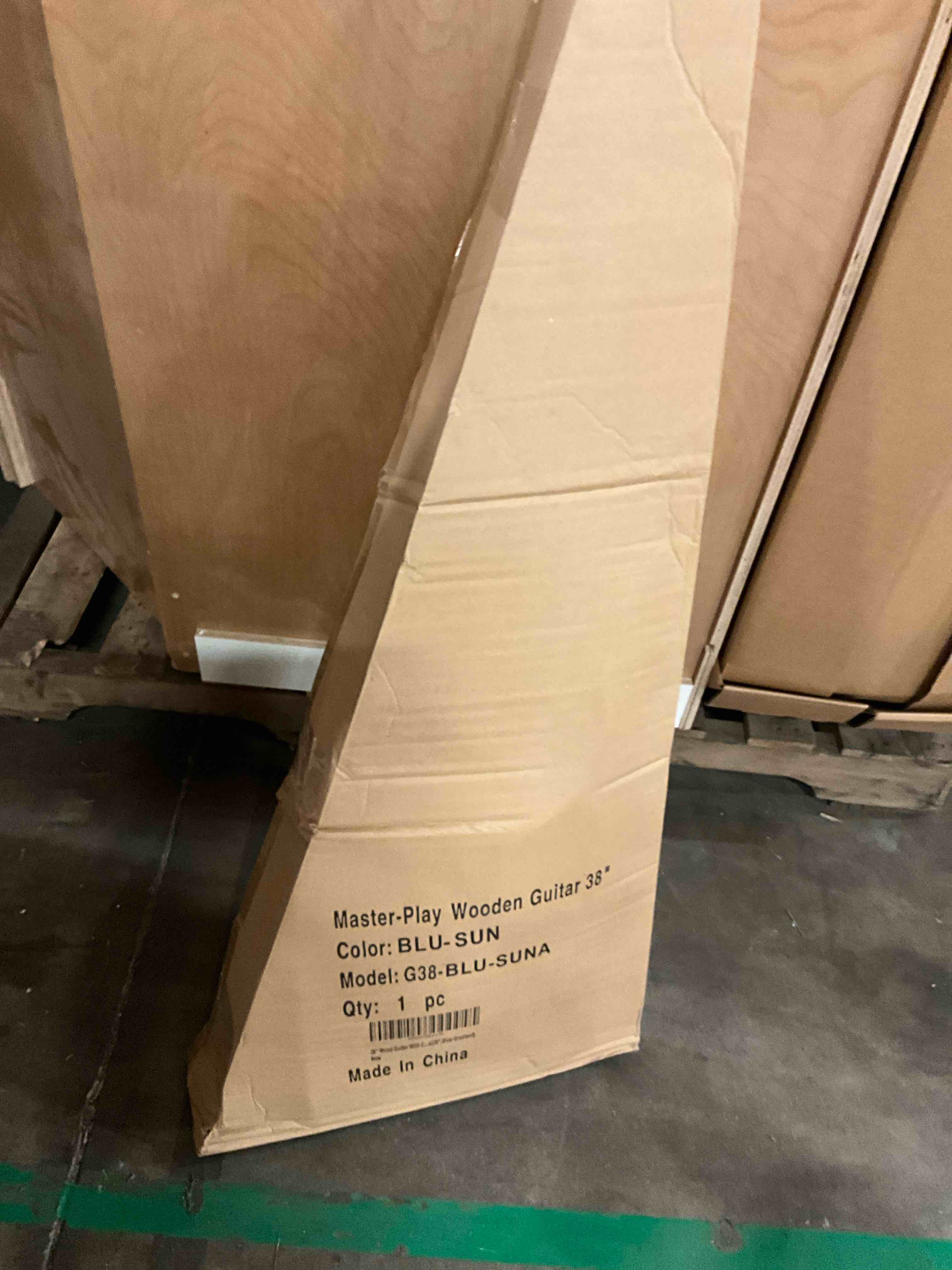 https://s3.amazonaws.com/lotting-images-prod/bidfta/TEA1605819_1753458059067.jpeg