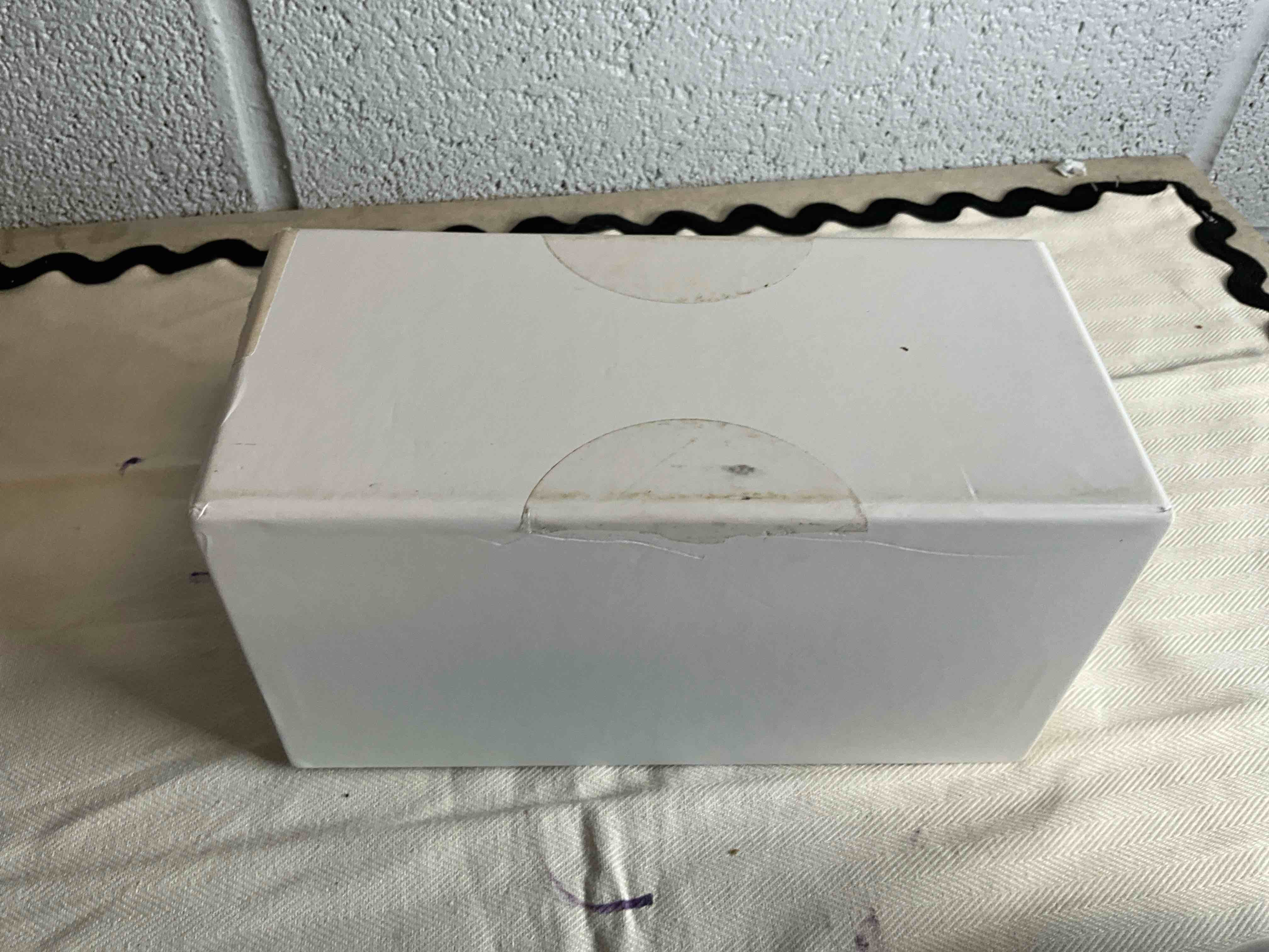 https://s3.amazonaws.com/lotting-images-prod/bidfta/TEA1607905_1749656542101.jpeg