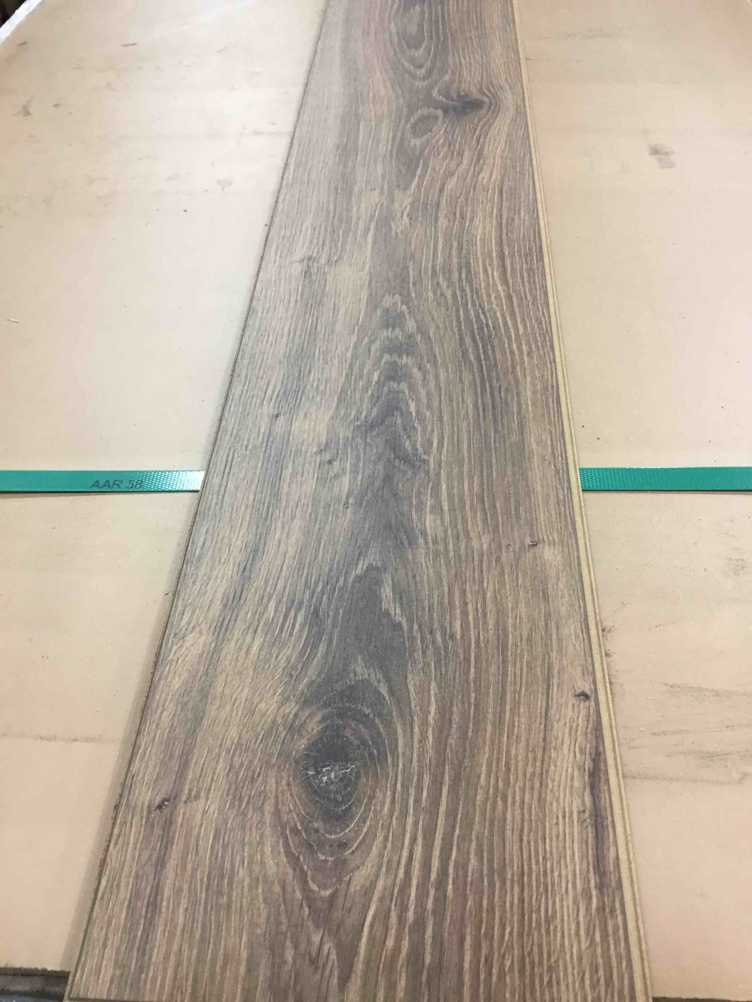 Laminate Wood Flooring 56 Boxes = 892 Sq Ft -Bid per sq ft