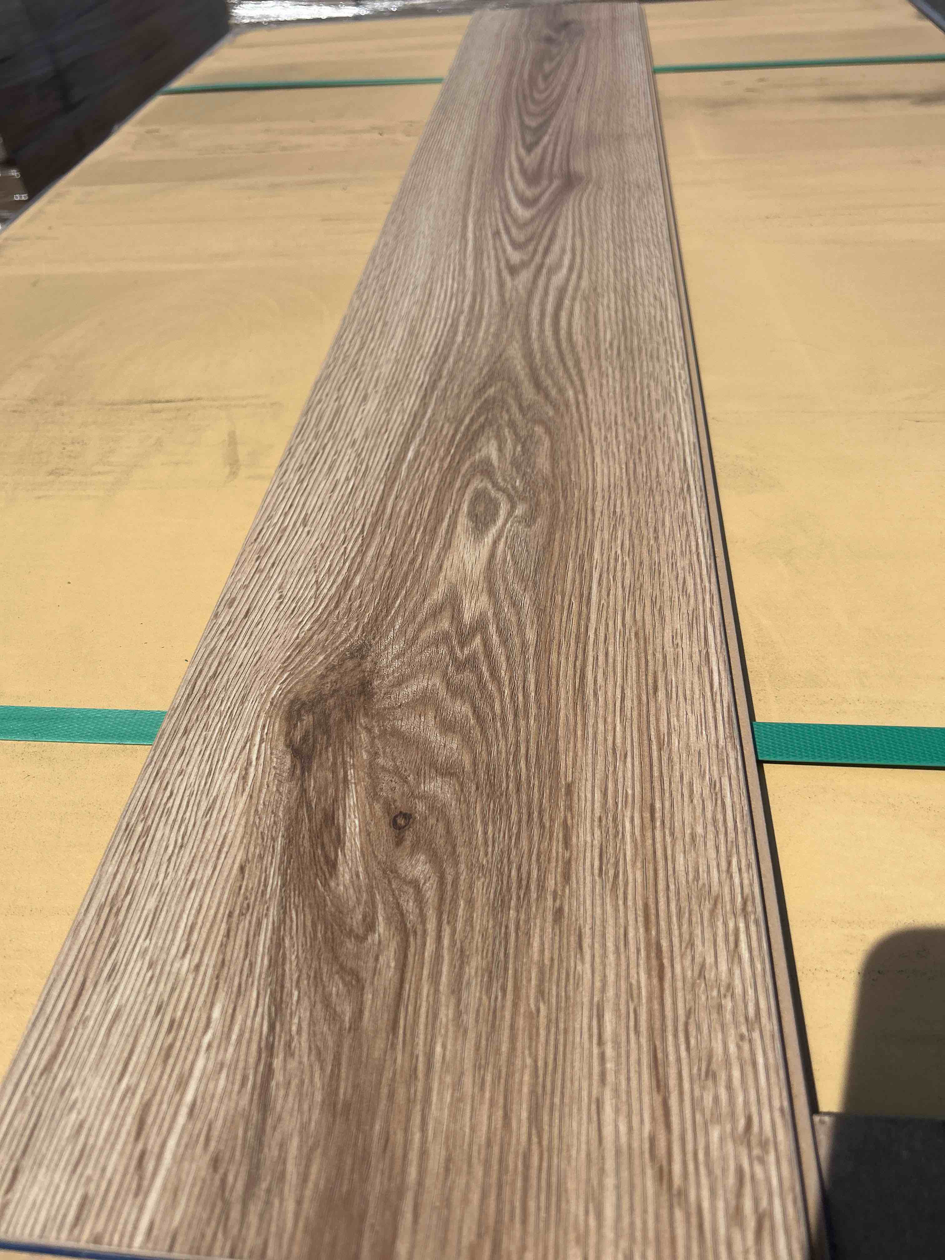 Laminate Wood Flooring (23.90 sq ft/ Box) 56 Boxes = 1338.75 Sq Ft 