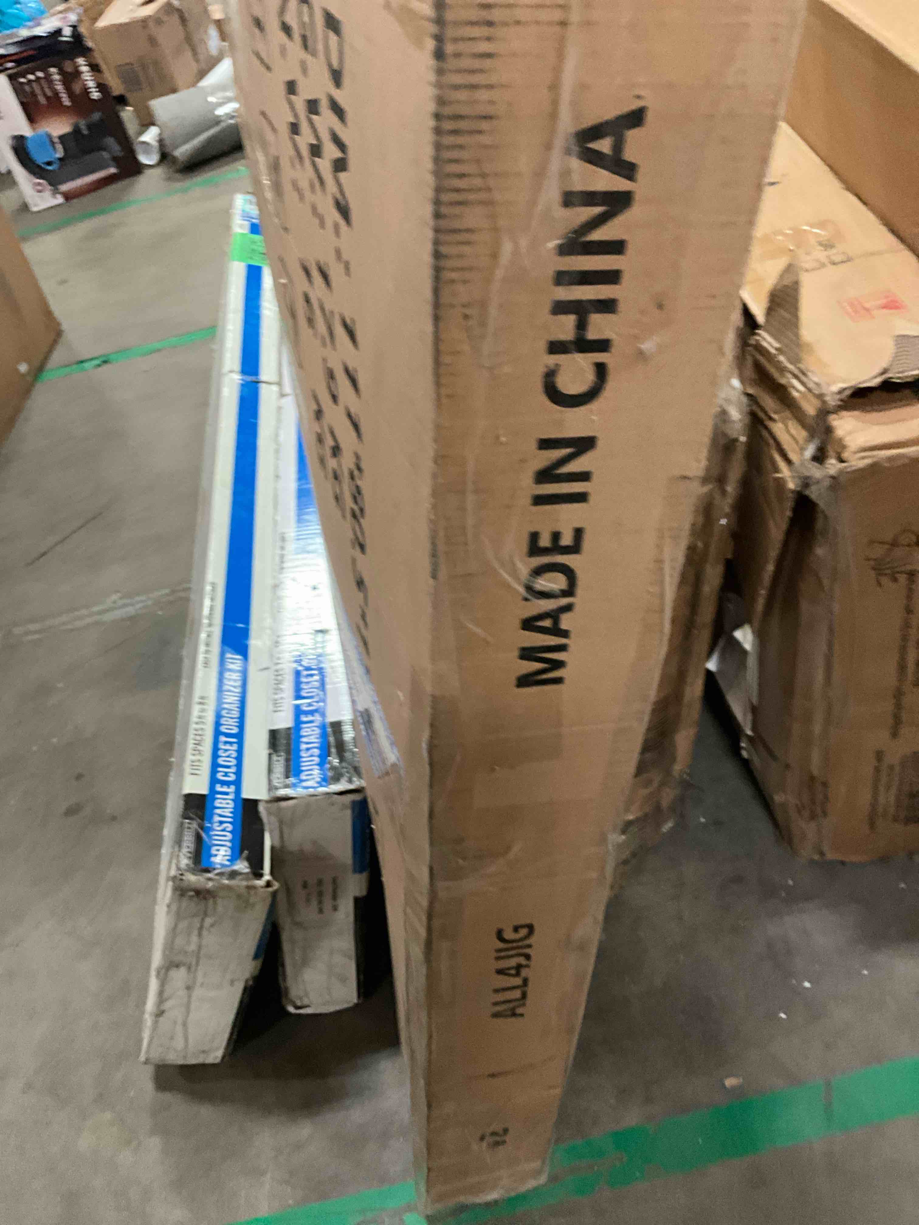 https://s3.amazonaws.com/lotting-images-prod/bidfta/TEA1621517_1745679919703.jpeg