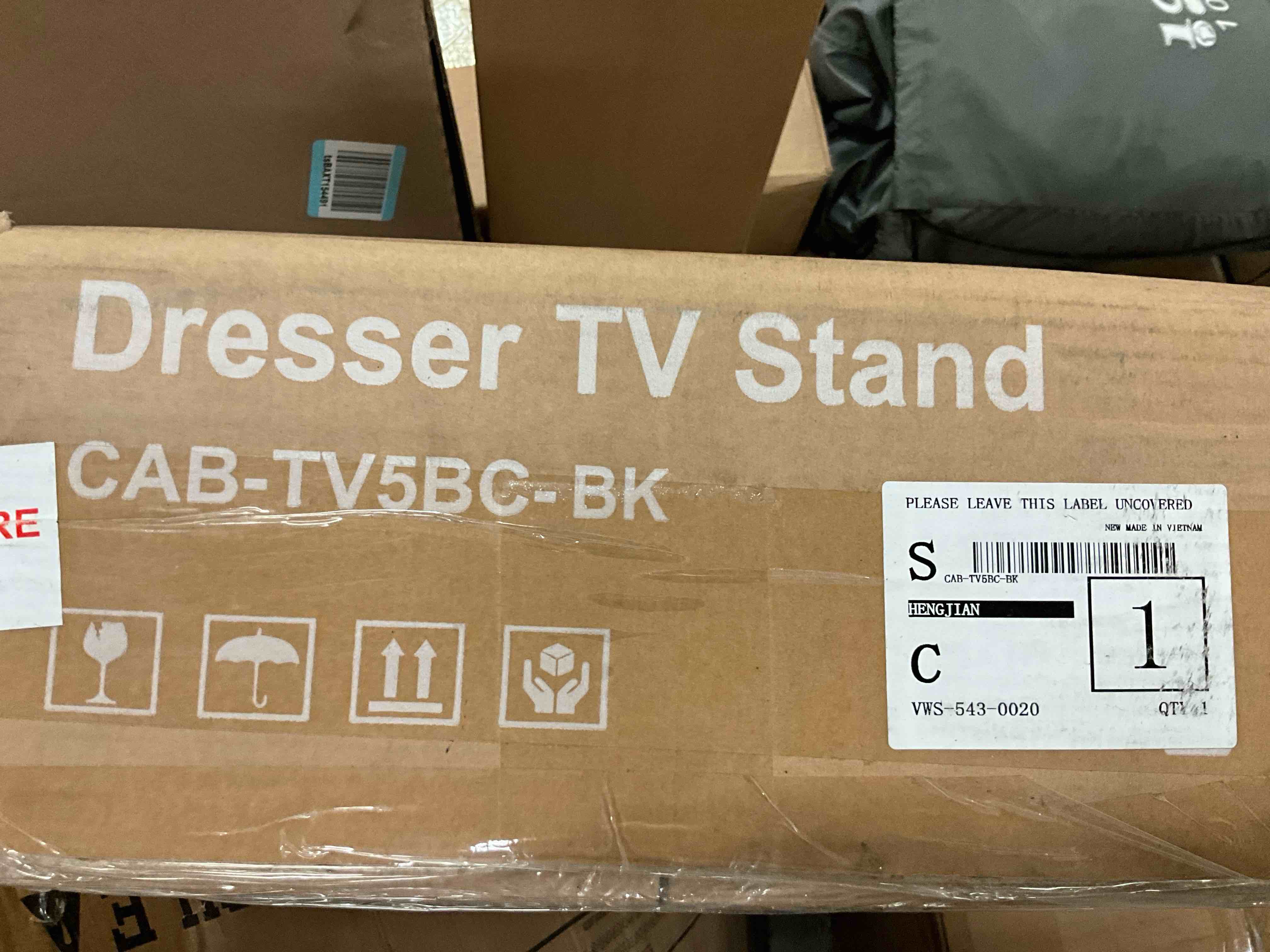 https://s3.amazonaws.com/lotting-images-prod/bidfta/TEA1621523_1745682761177.jpeg