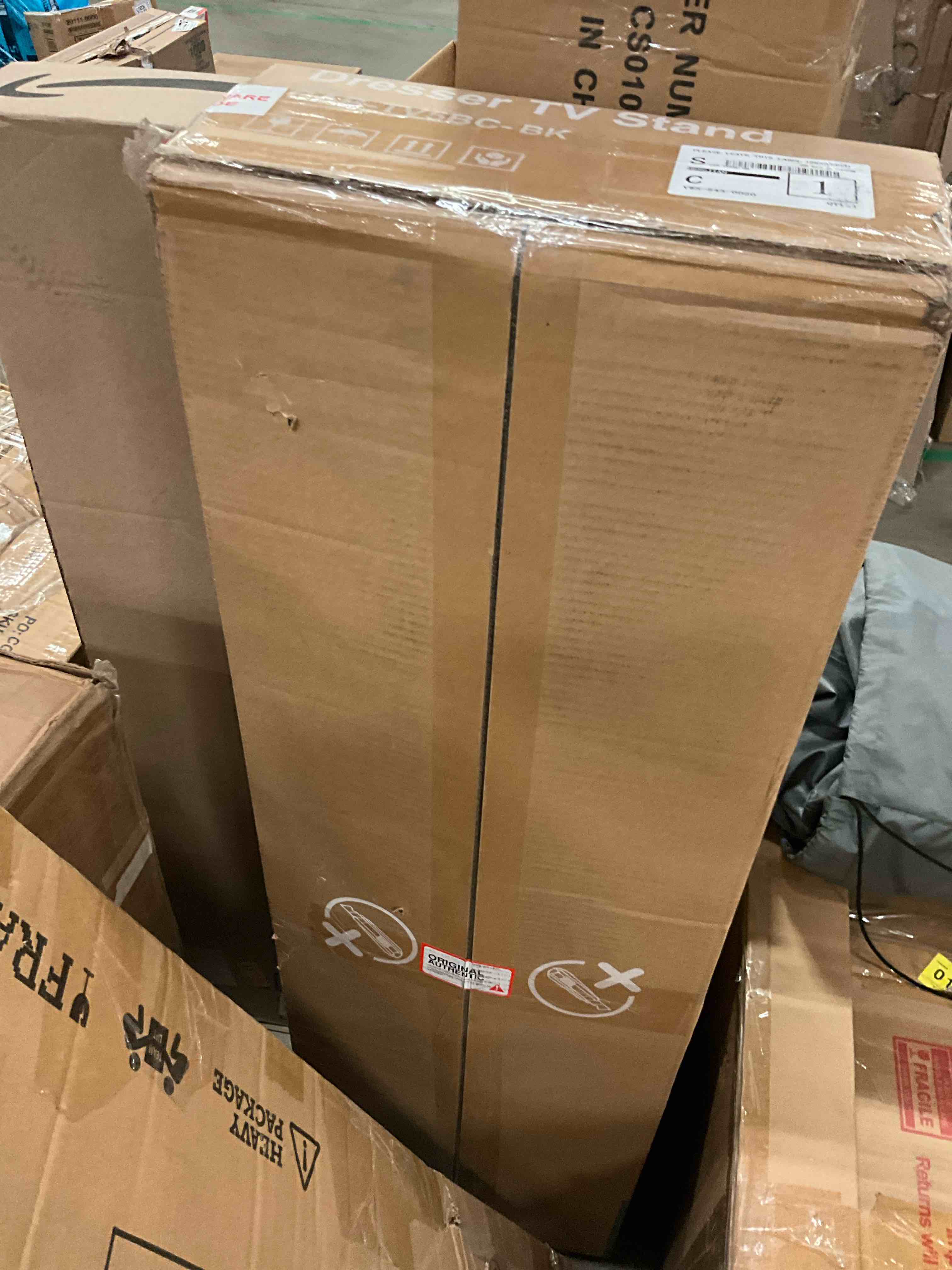 https://s3.amazonaws.com/lotting-images-prod/bidfta/TEA1621523_1745682779018.jpeg