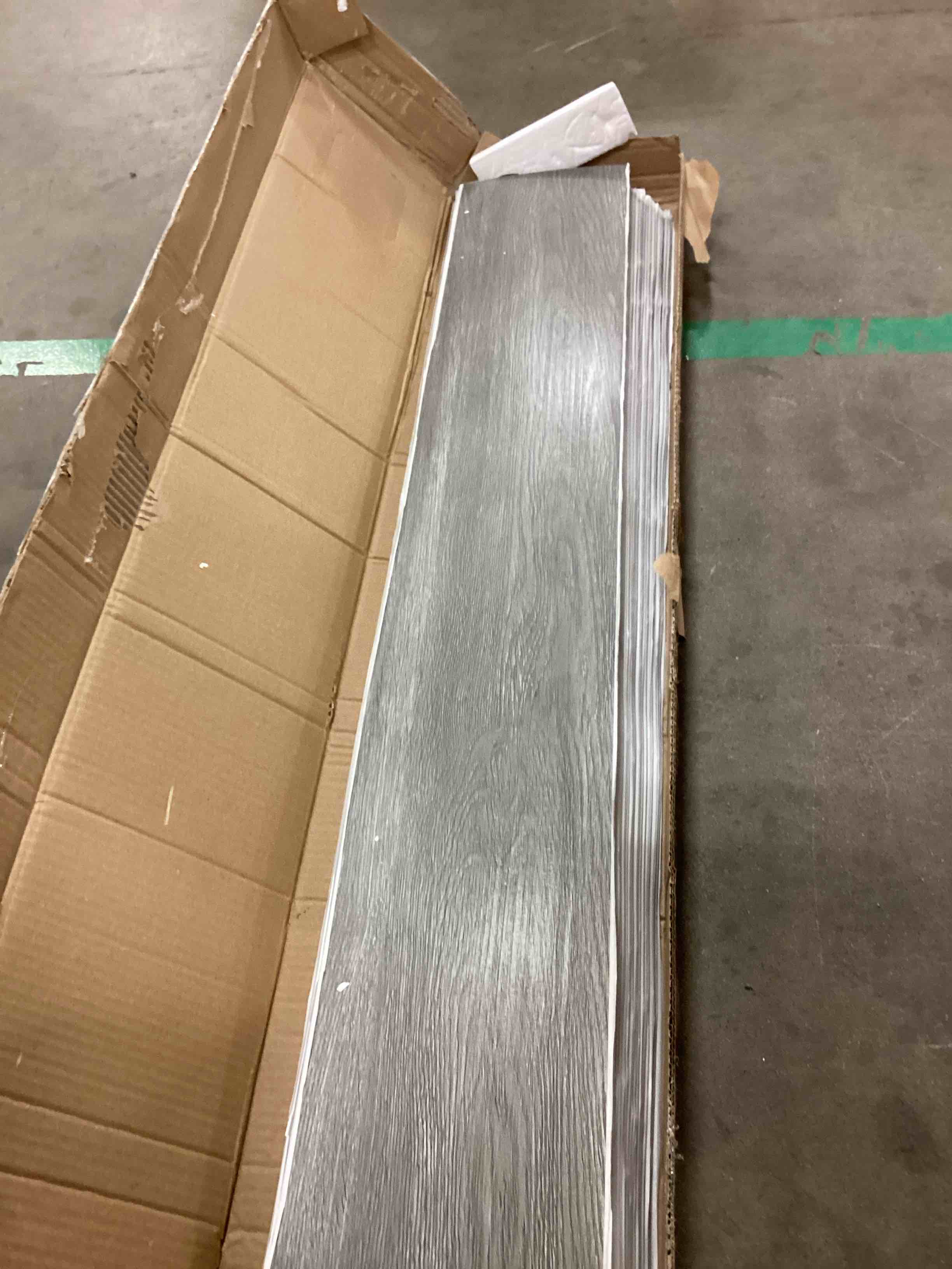 https://s3.amazonaws.com/lotting-images-prod/bidfta/TEA1621576_1745849040833.jpeg