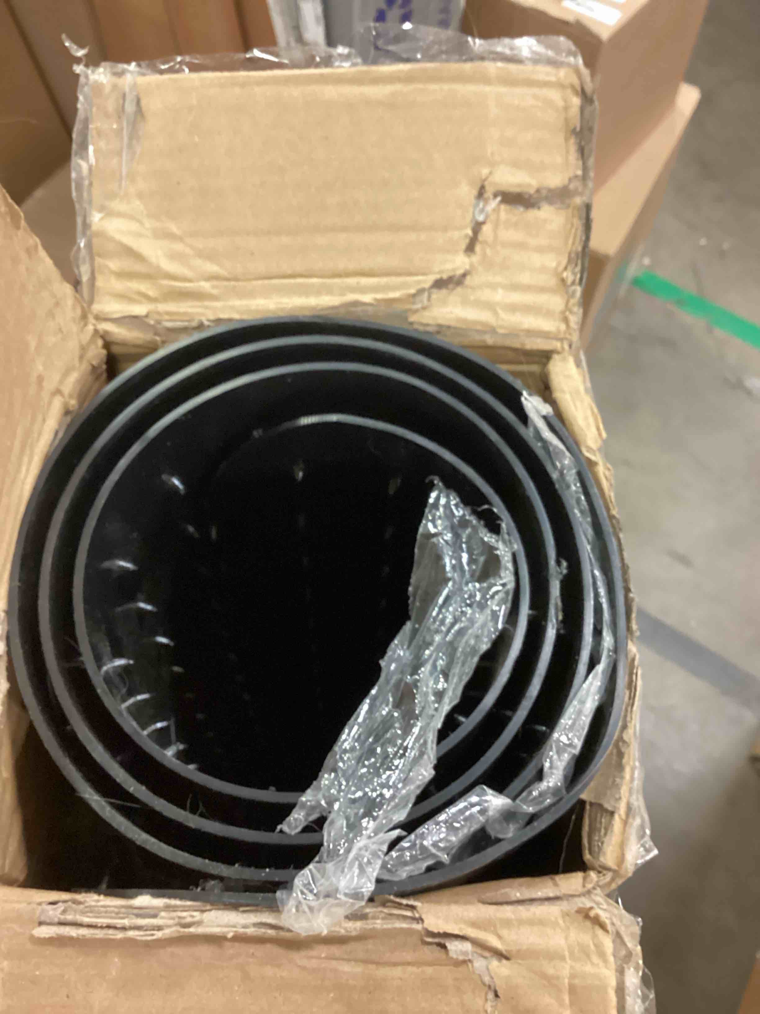 https://s3.amazonaws.com/lotting-images-prod/bidfta/TEA1621579_1745850088897.jpeg